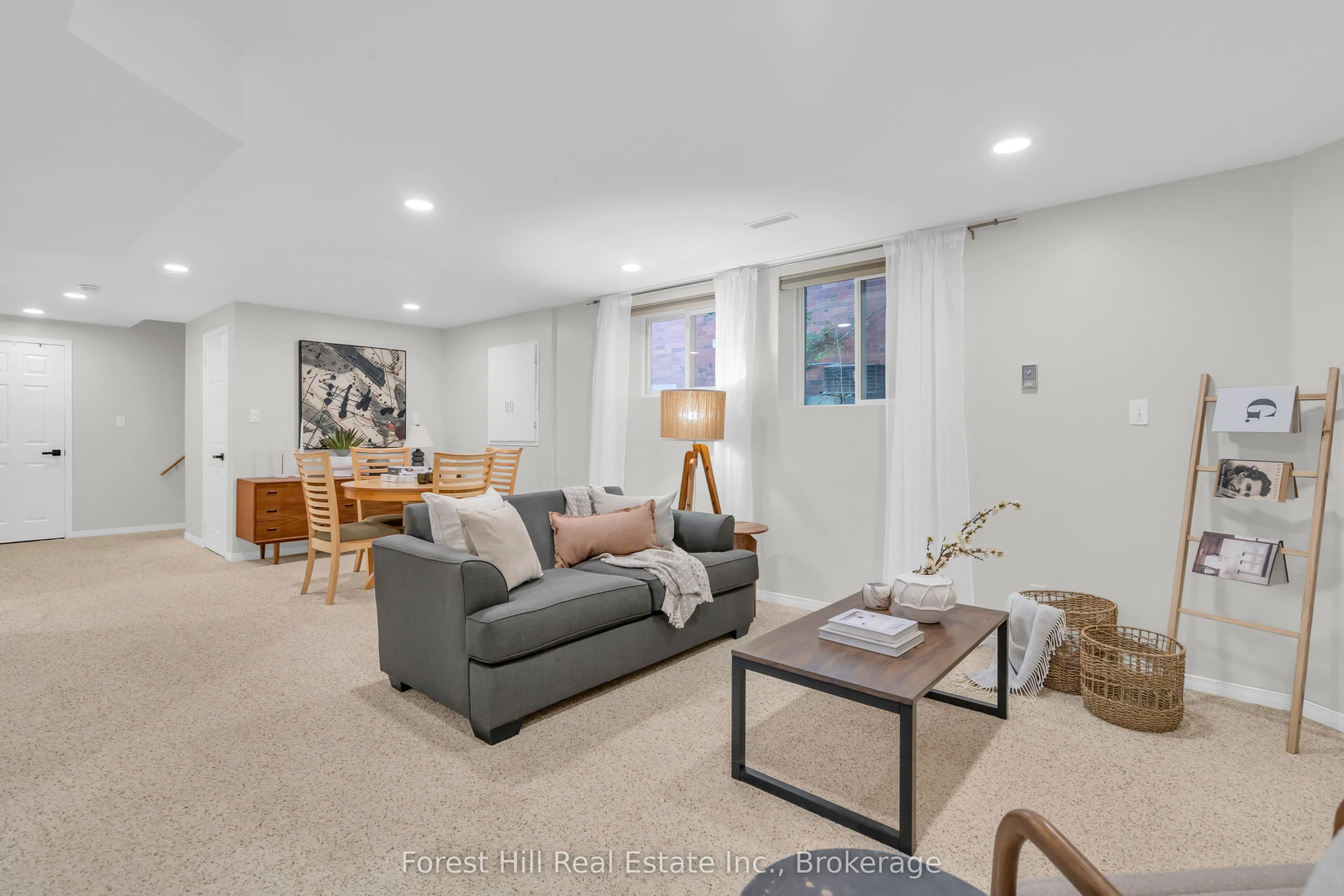 17 Gilchrist Court