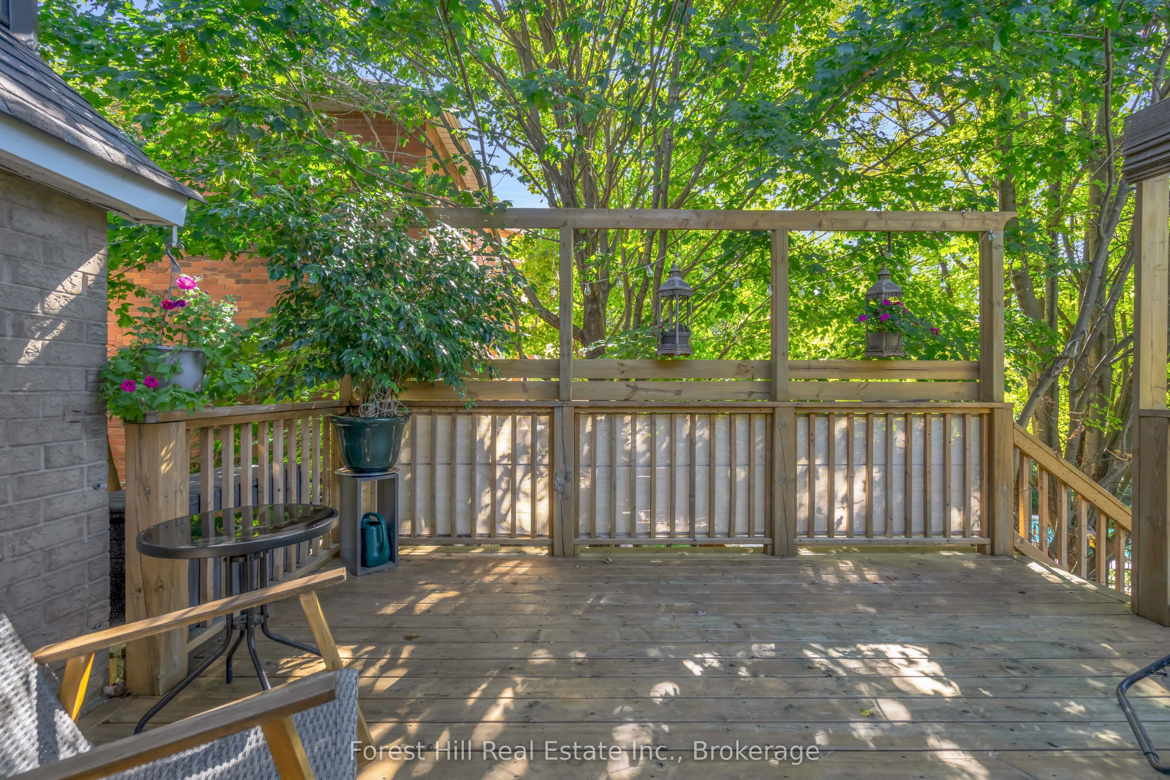 17 Gilchrist Court