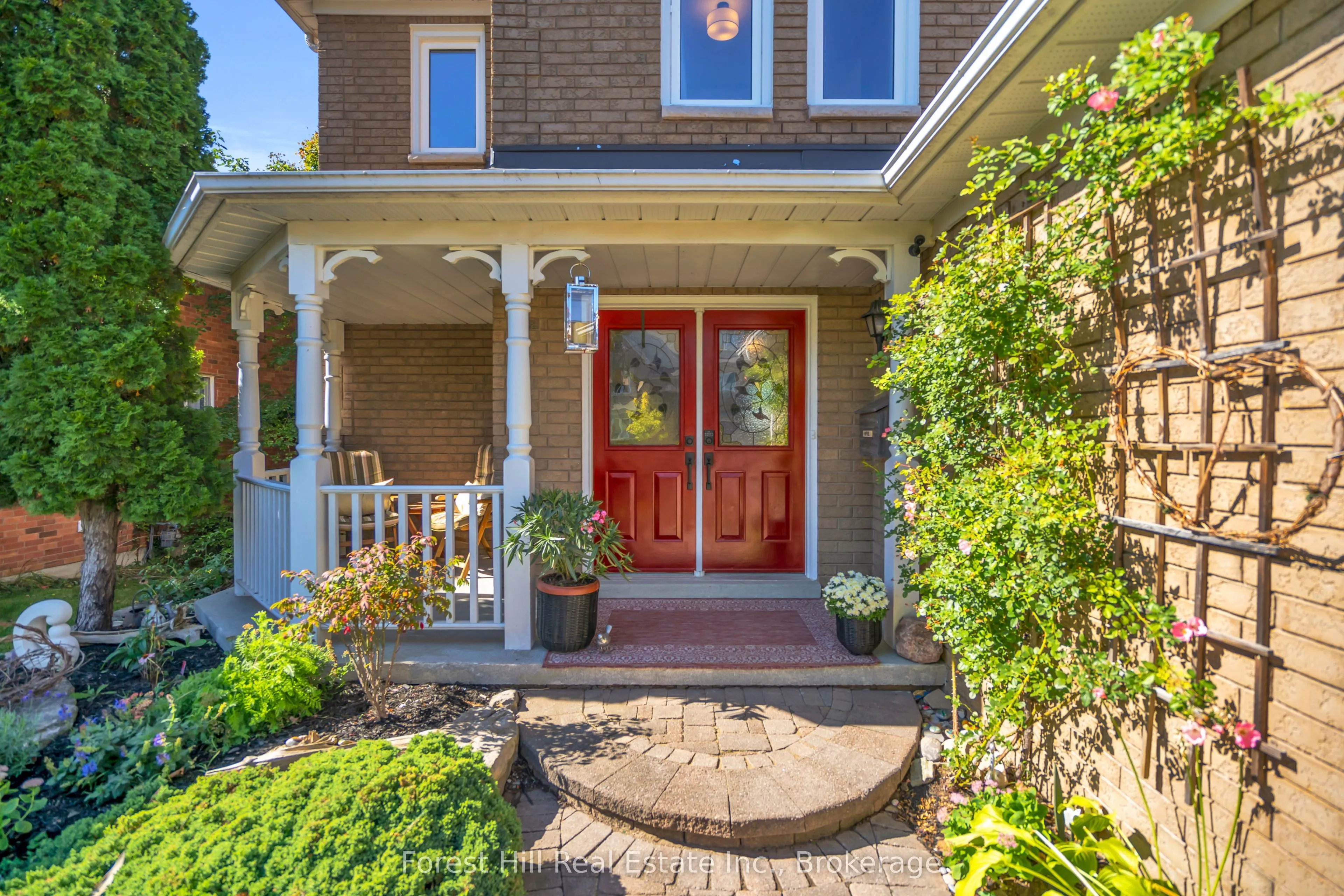 17 Gilchrist Court