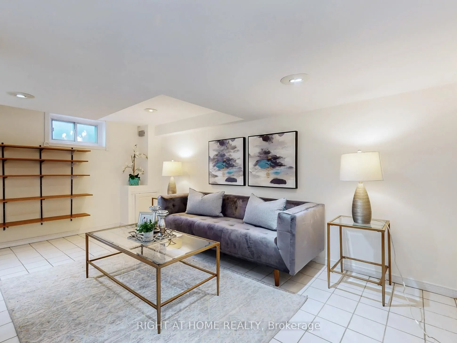 12 Westbrook Avenue