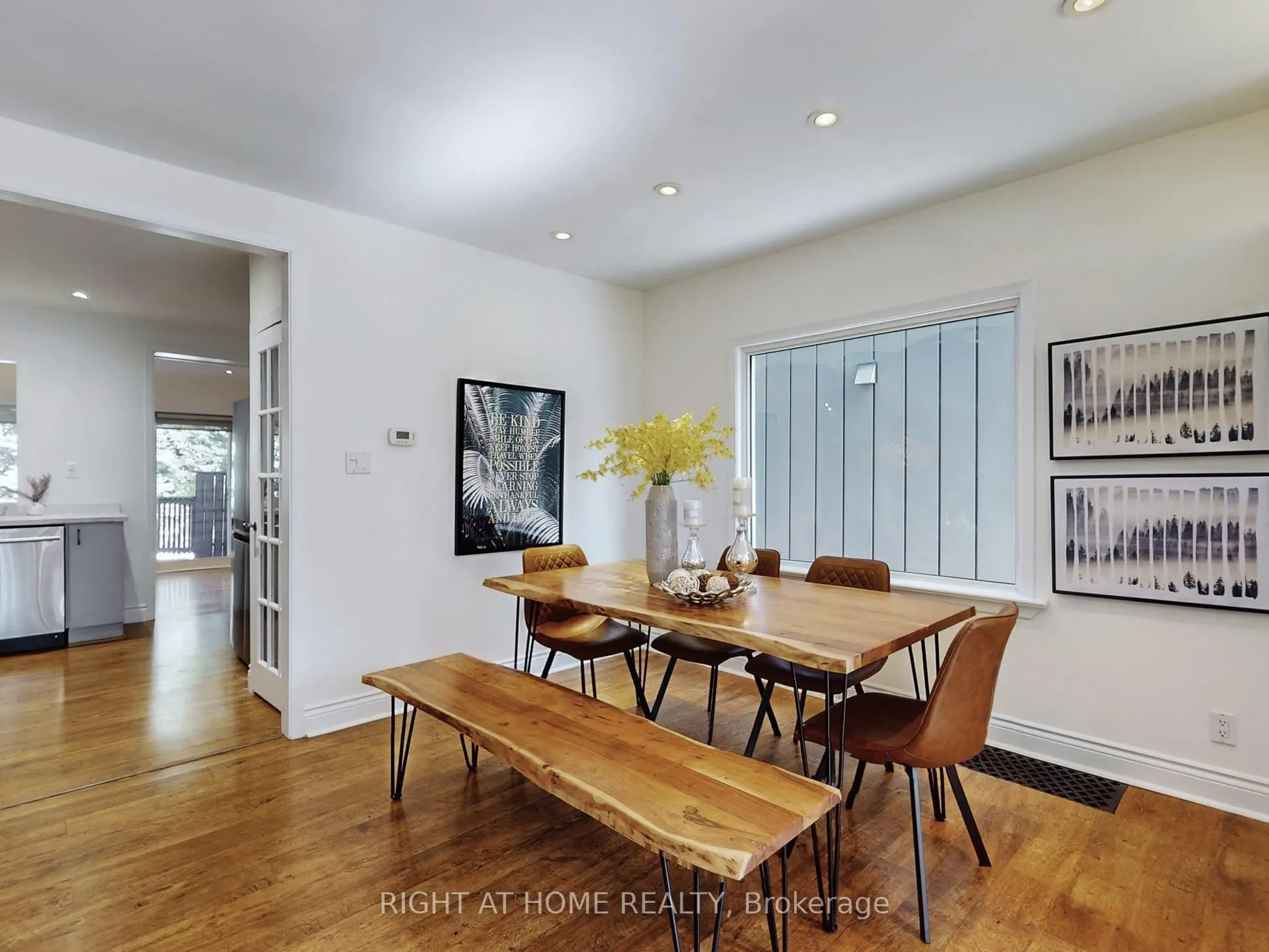 12 Westbrook Avenue