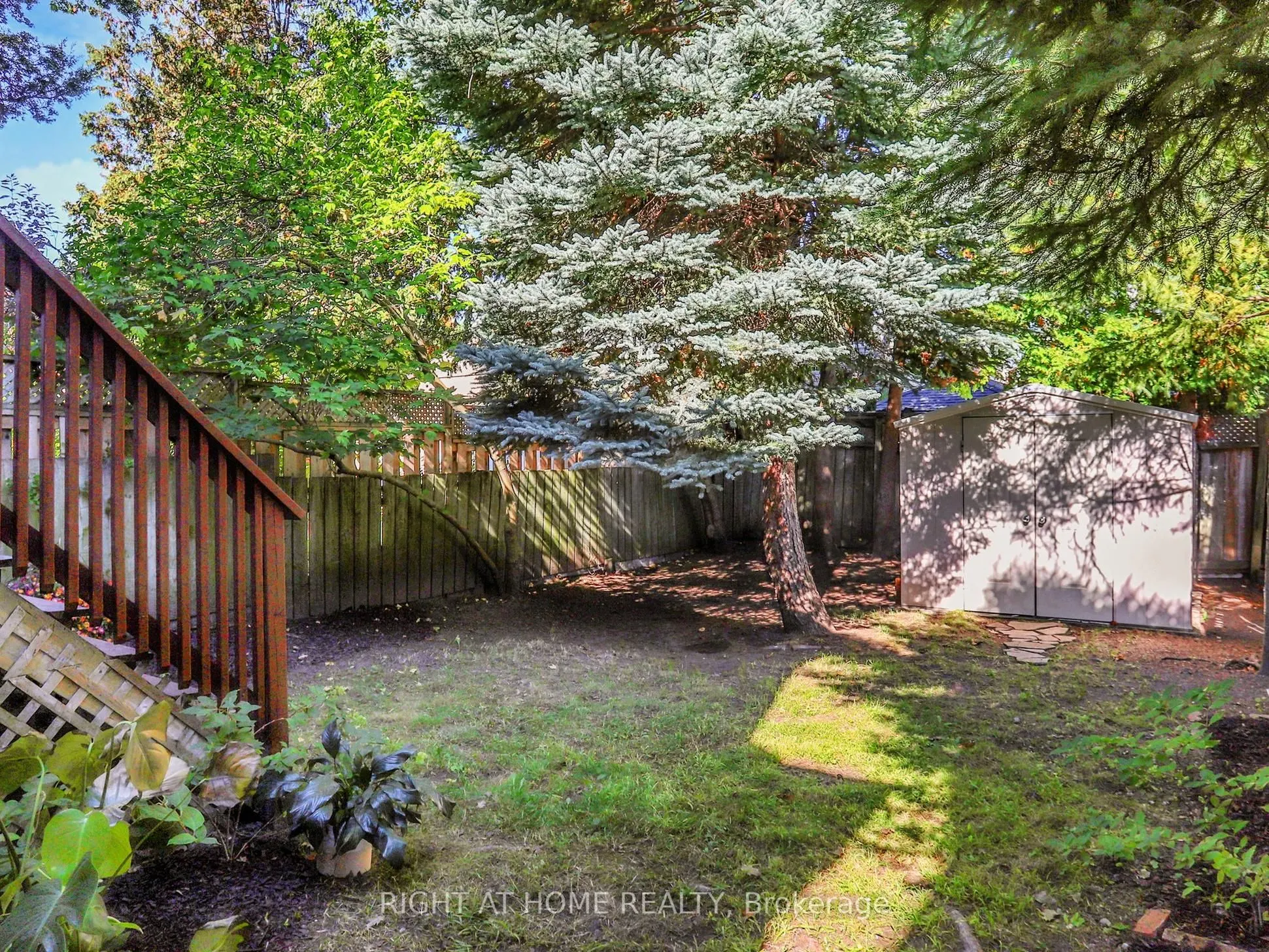 12 Westbrook Avenue