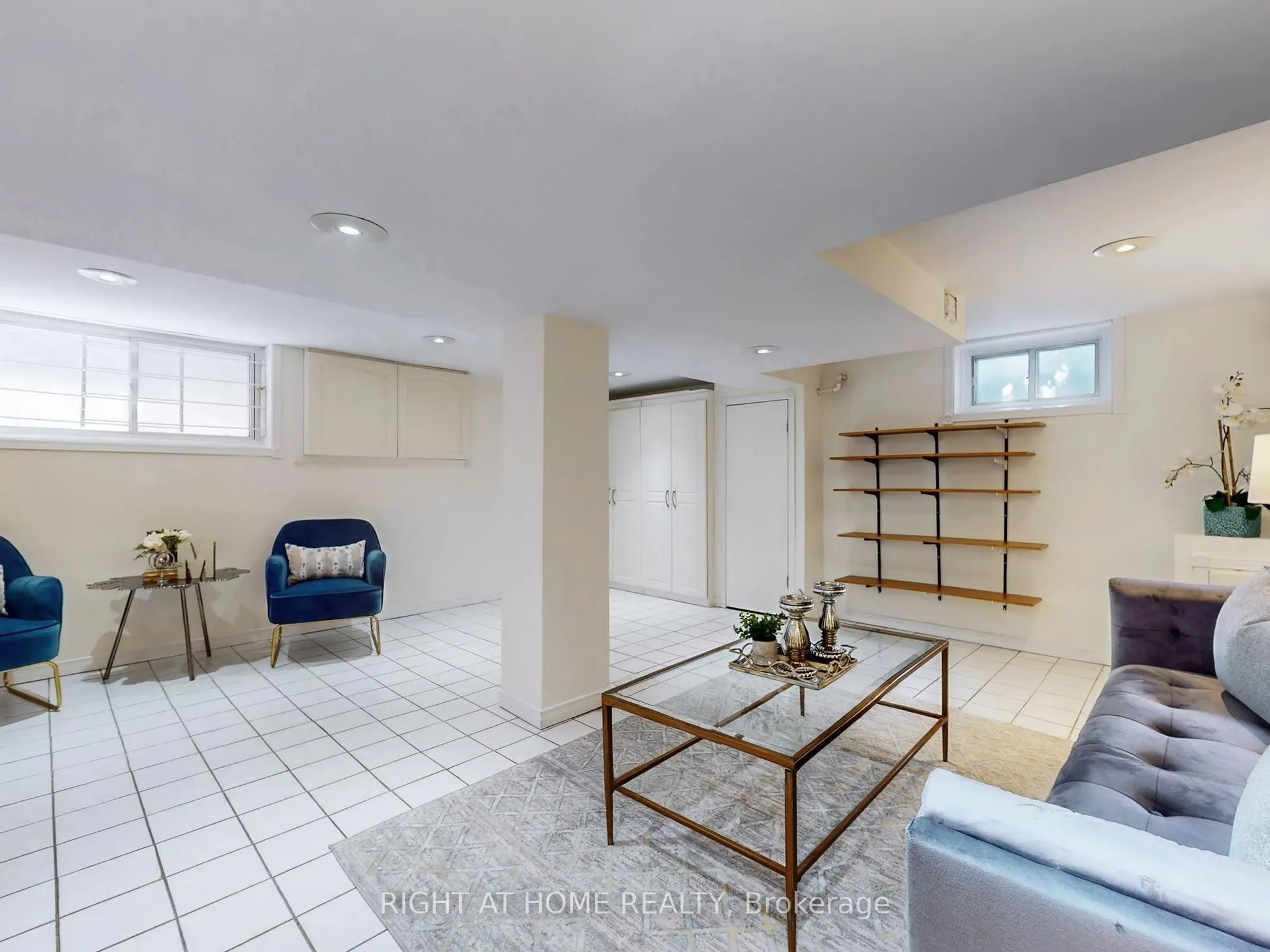 12 Westbrook Avenue