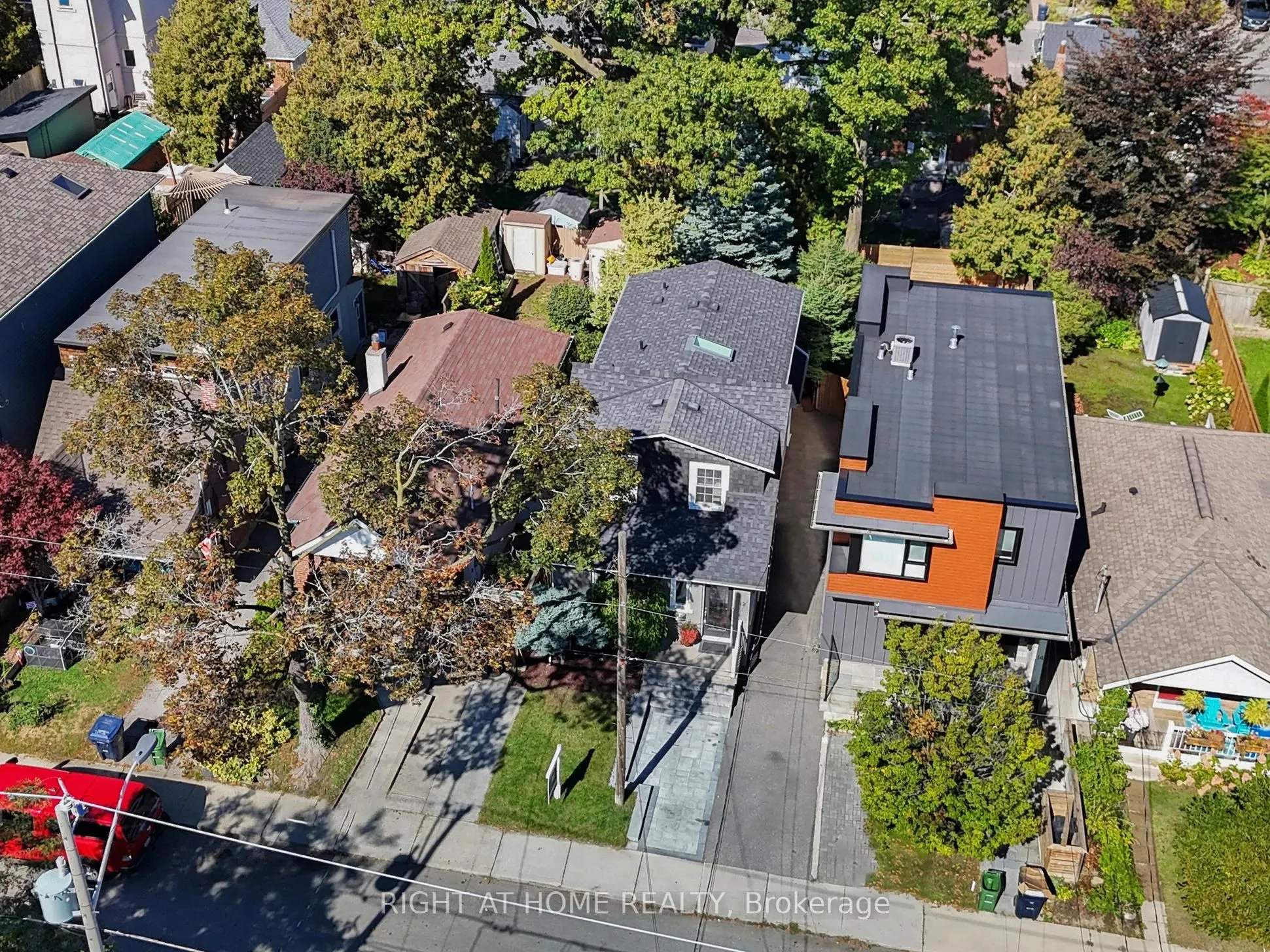 12 Westbrook Avenue