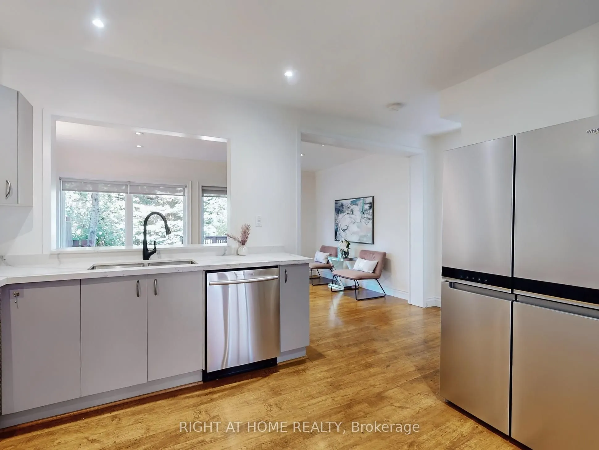 12 Westbrook Avenue