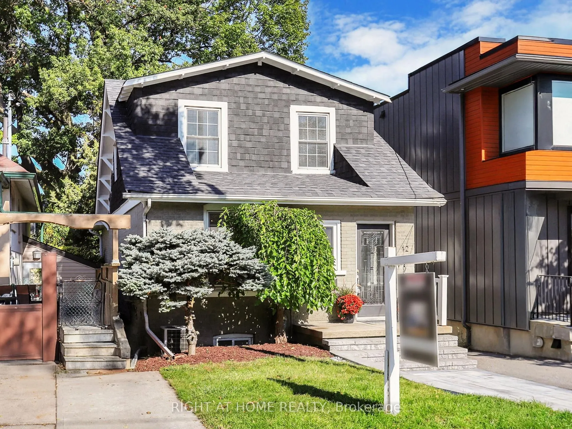 12 Westbrook Avenue