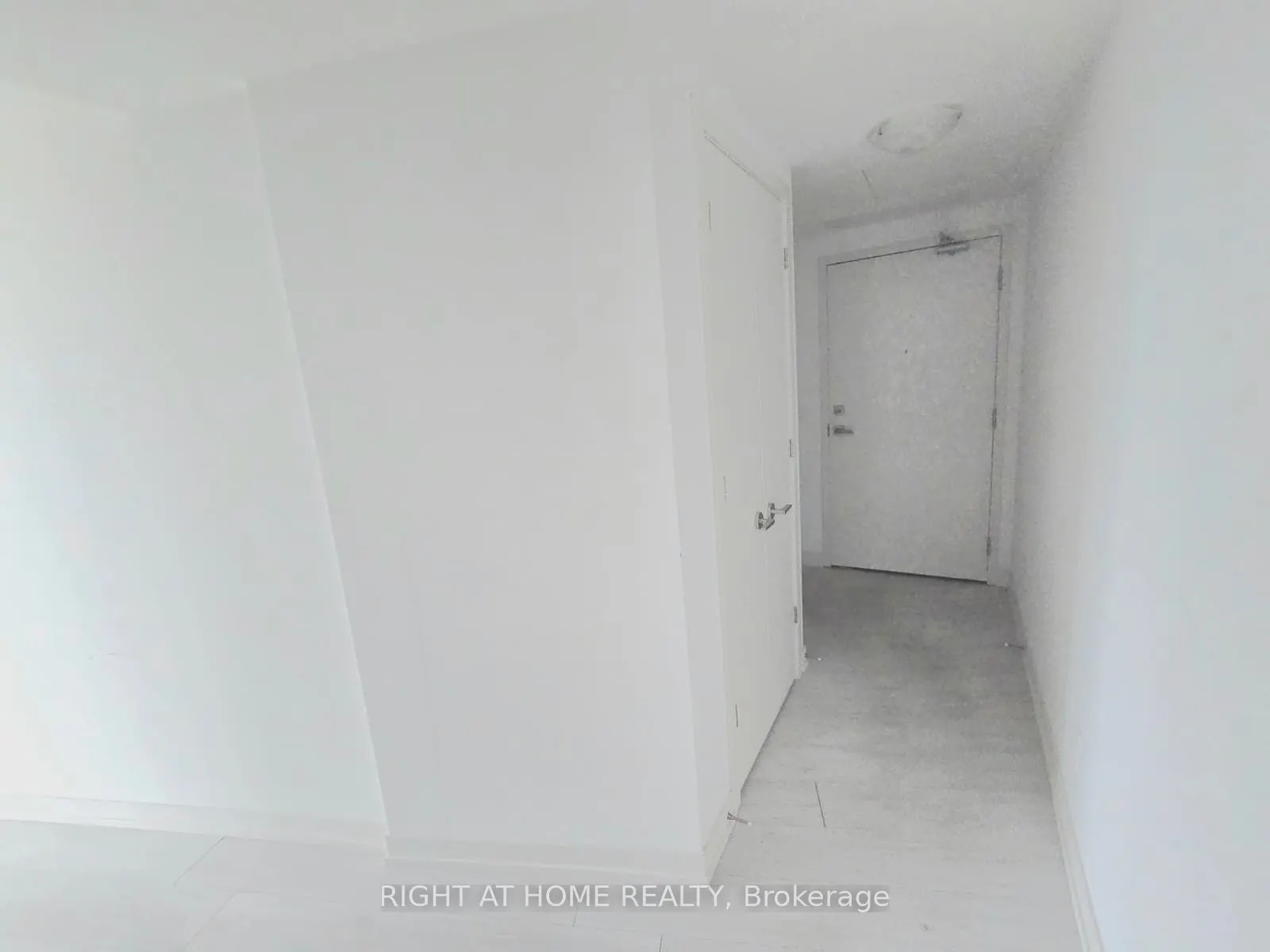 90 Glen Everest Road S, #718