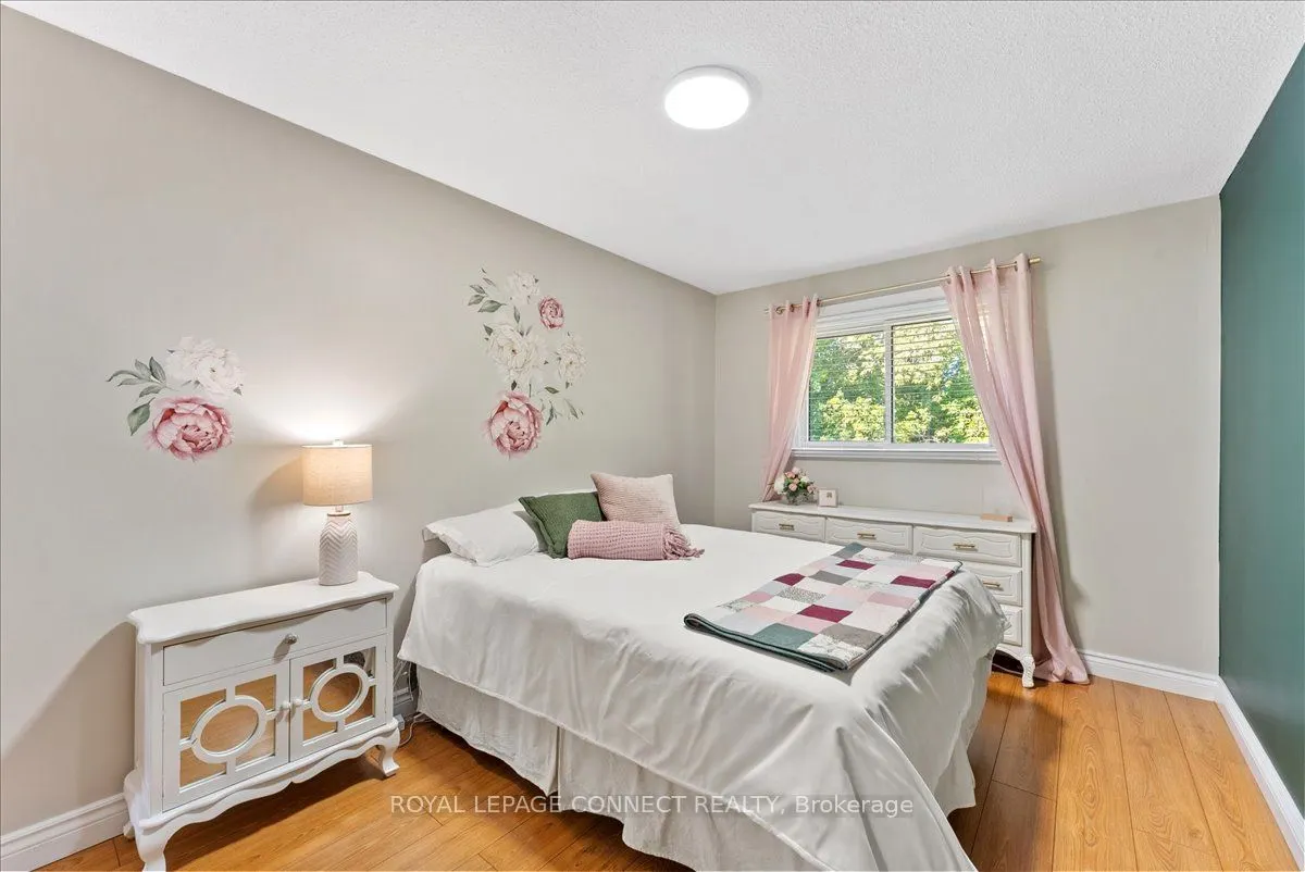 1800 Shadybrook Drive