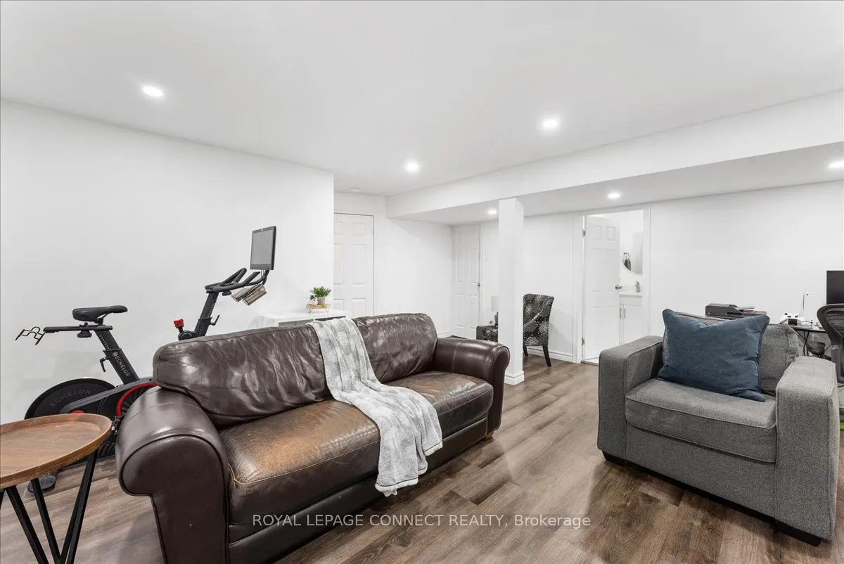 1800 Shadybrook Drive