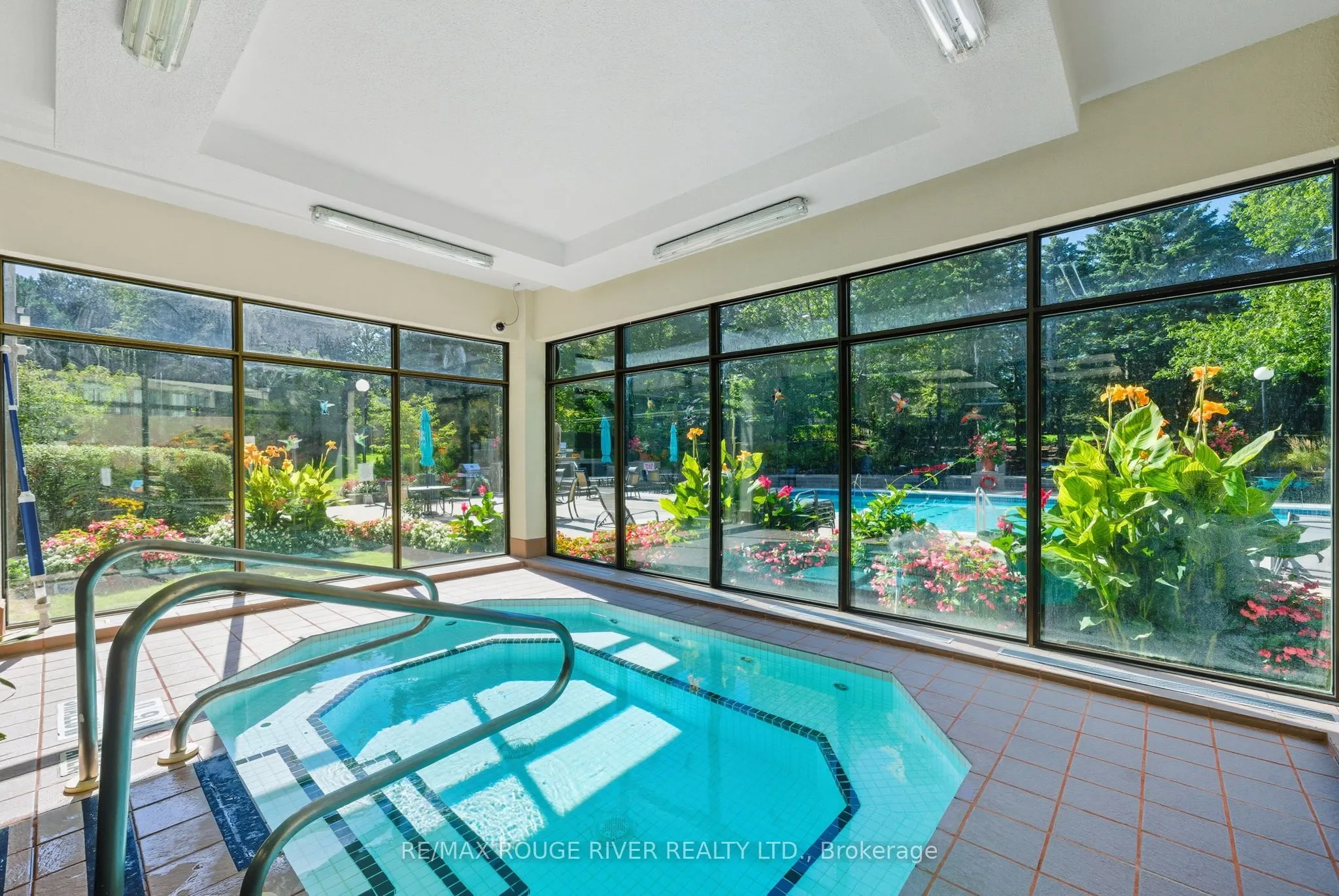 1890 Valley Farm Road, #604