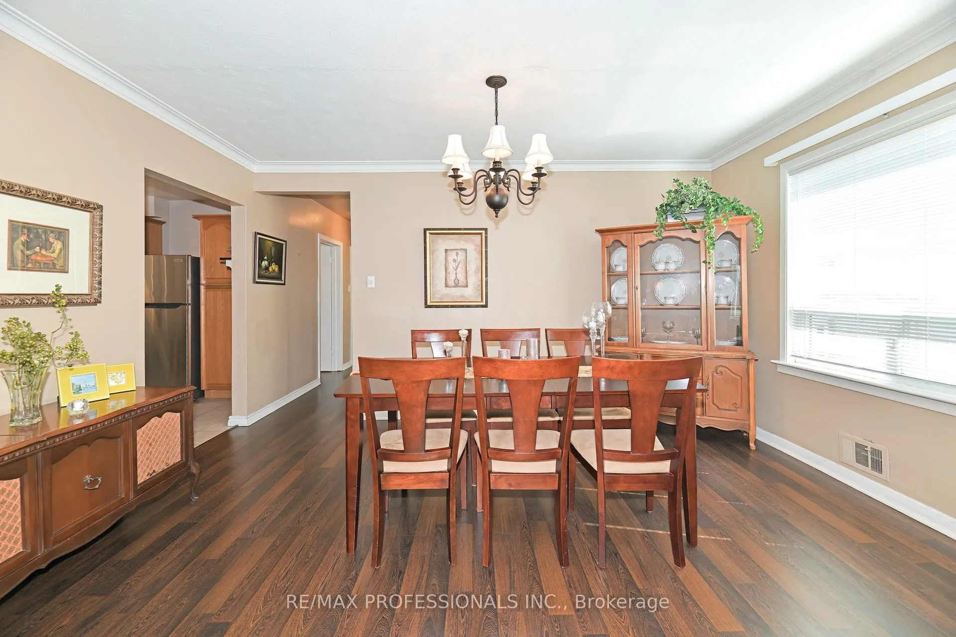 39 Montvale Drive