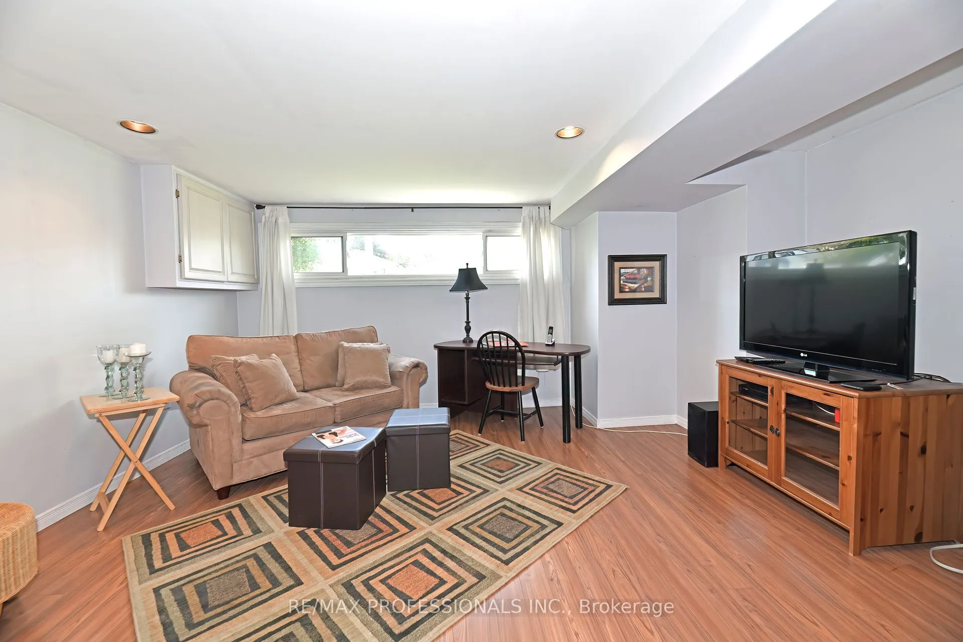 39 Montvale Drive