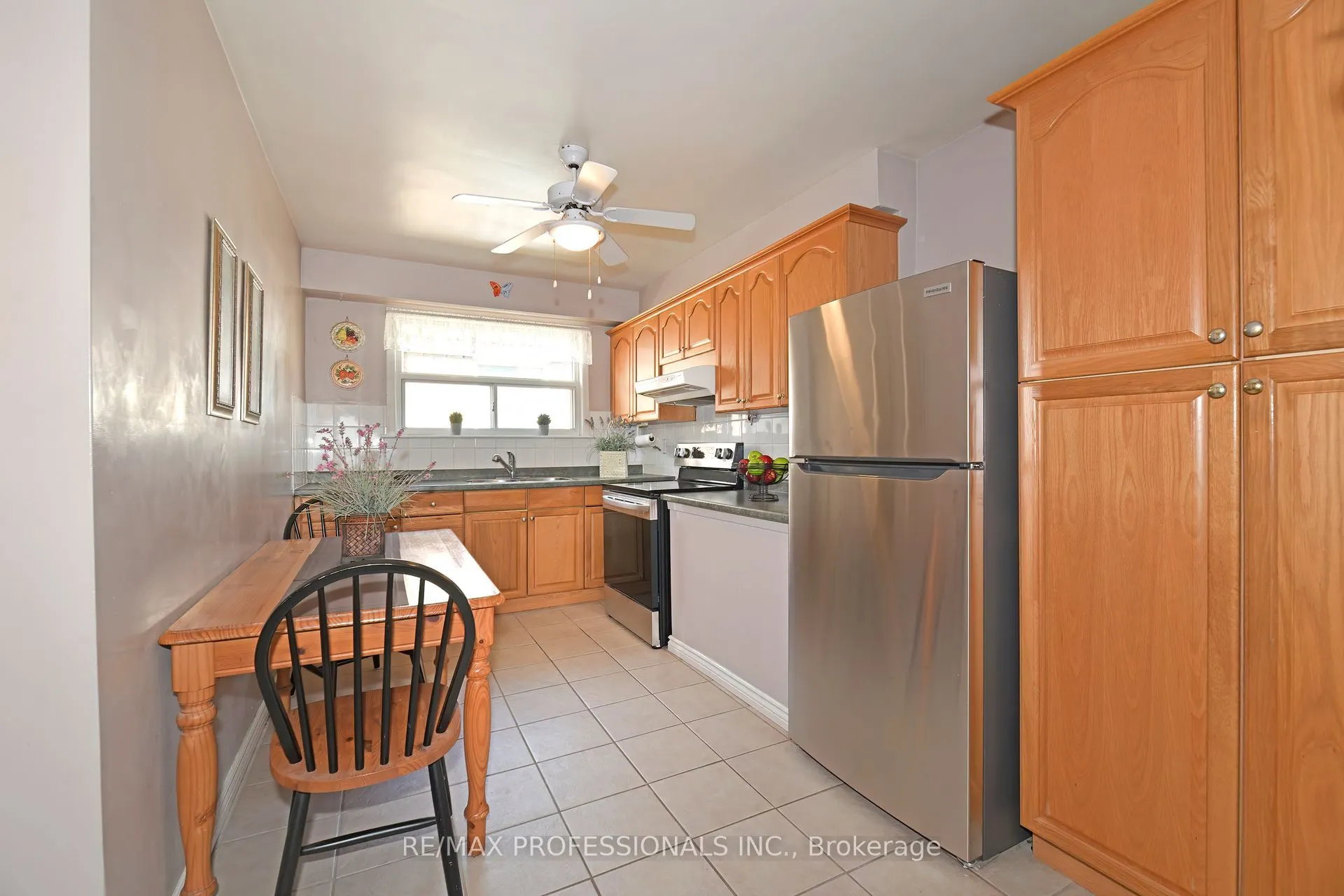 39 Montvale Drive