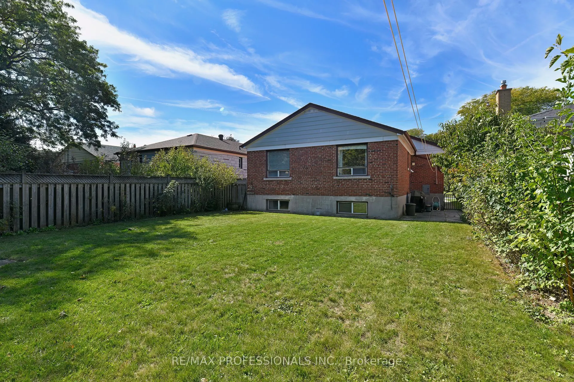 39 Montvale Drive