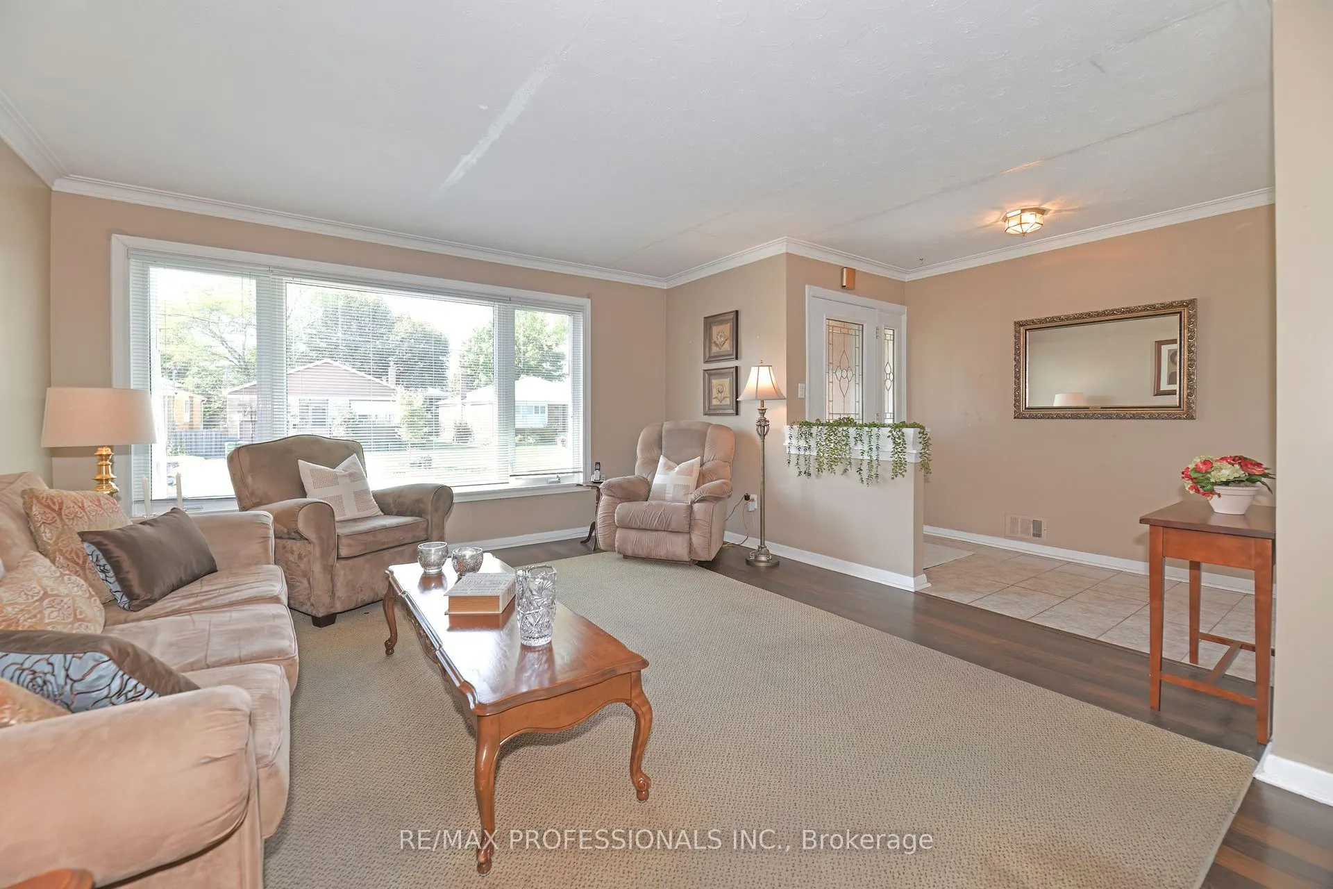 39 Montvale Drive