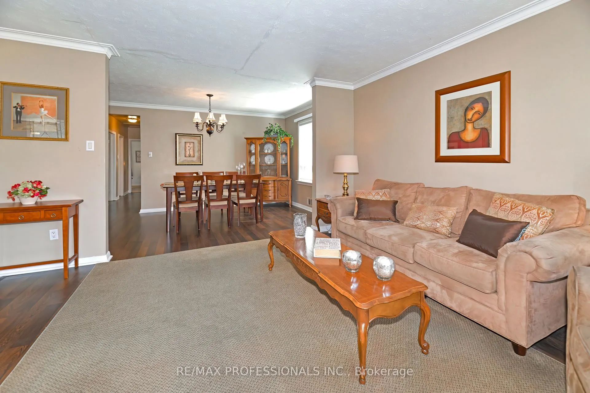 39 Montvale Drive