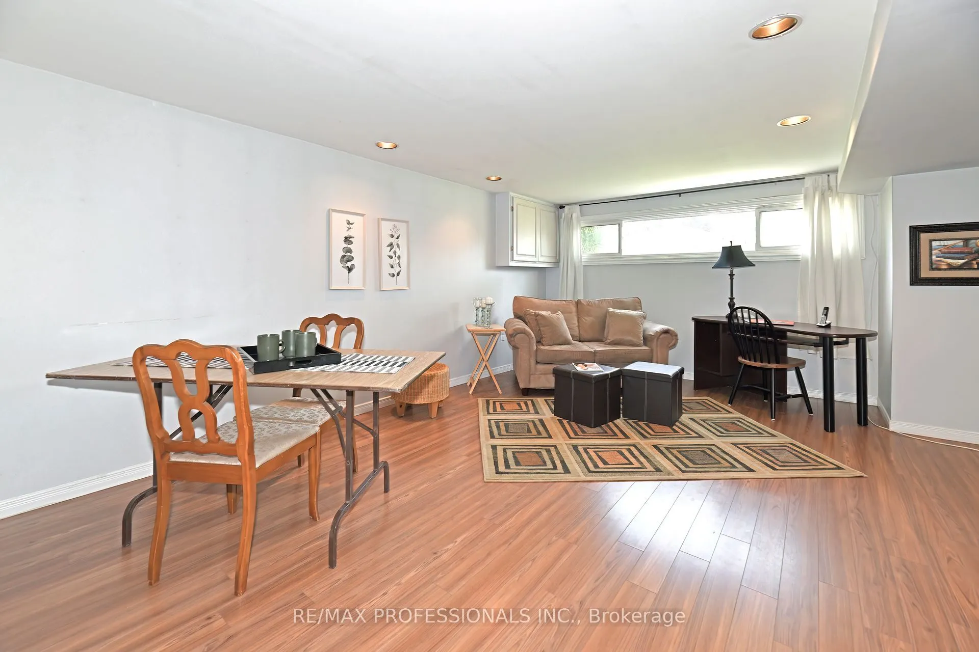 39 Montvale Drive