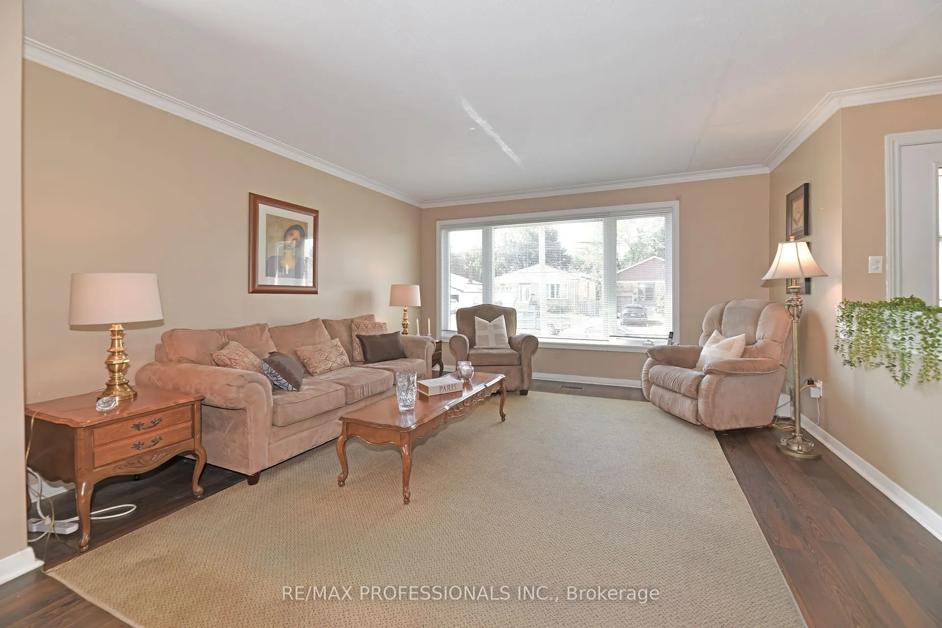 39 Montvale Drive