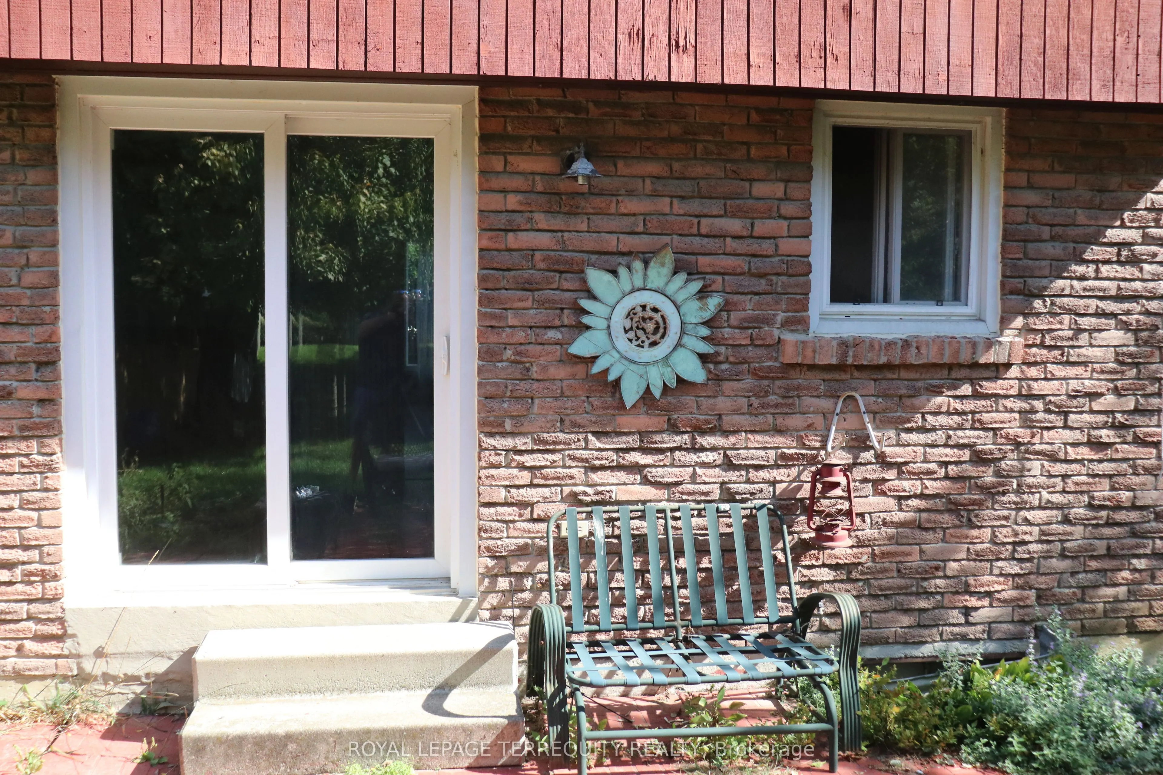 34 Ivanic Court