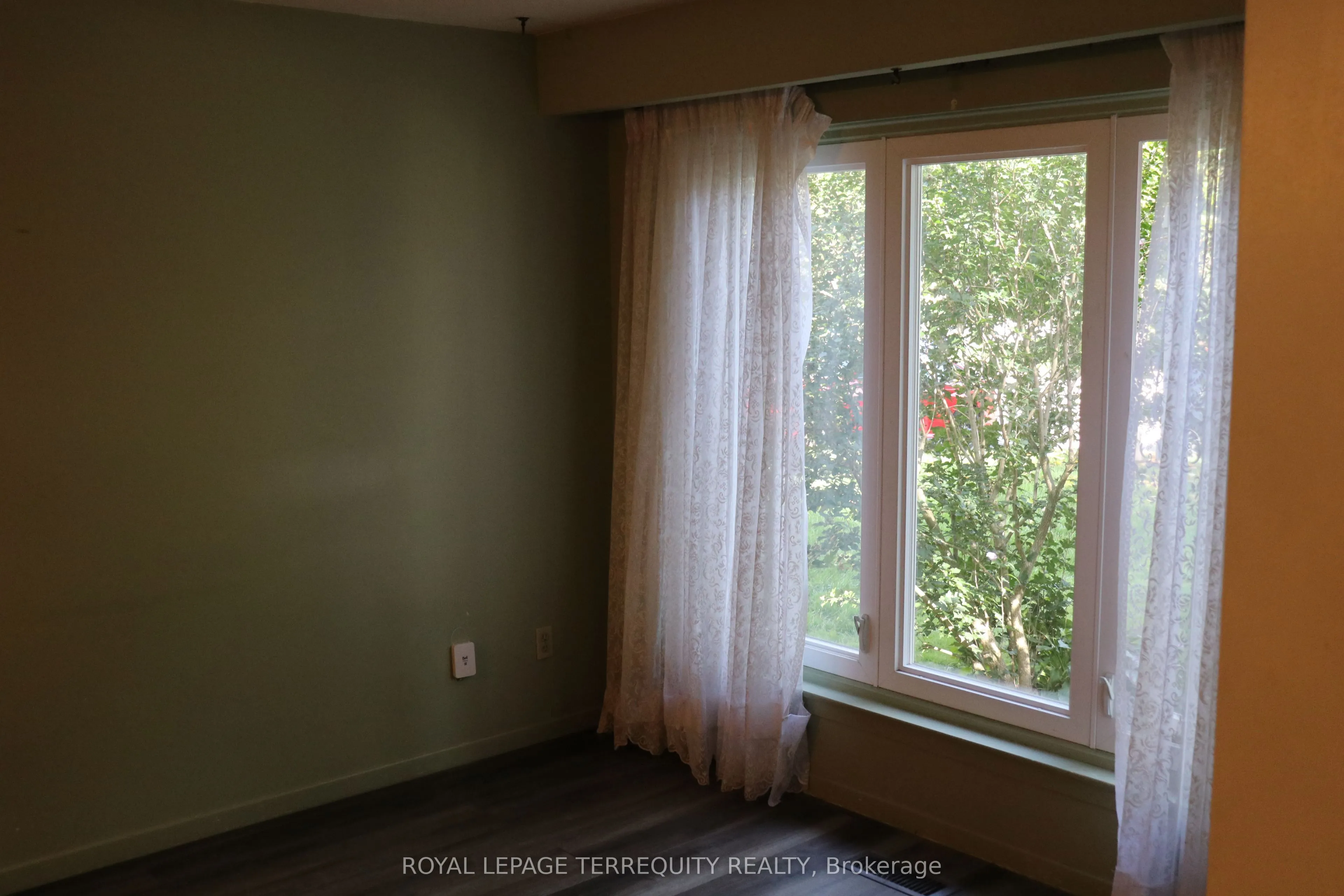 34 Ivanic Court