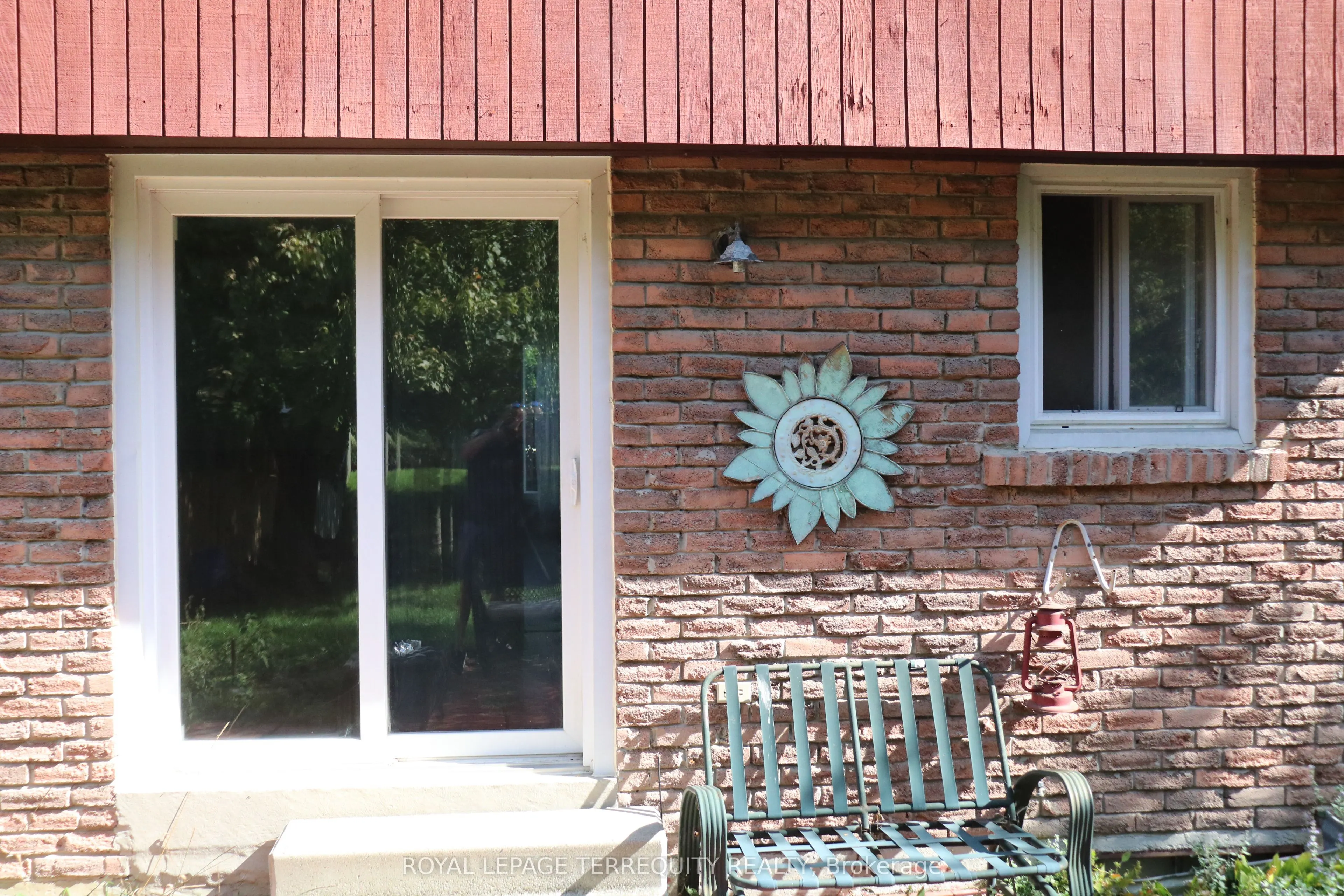 34 Ivanic Court