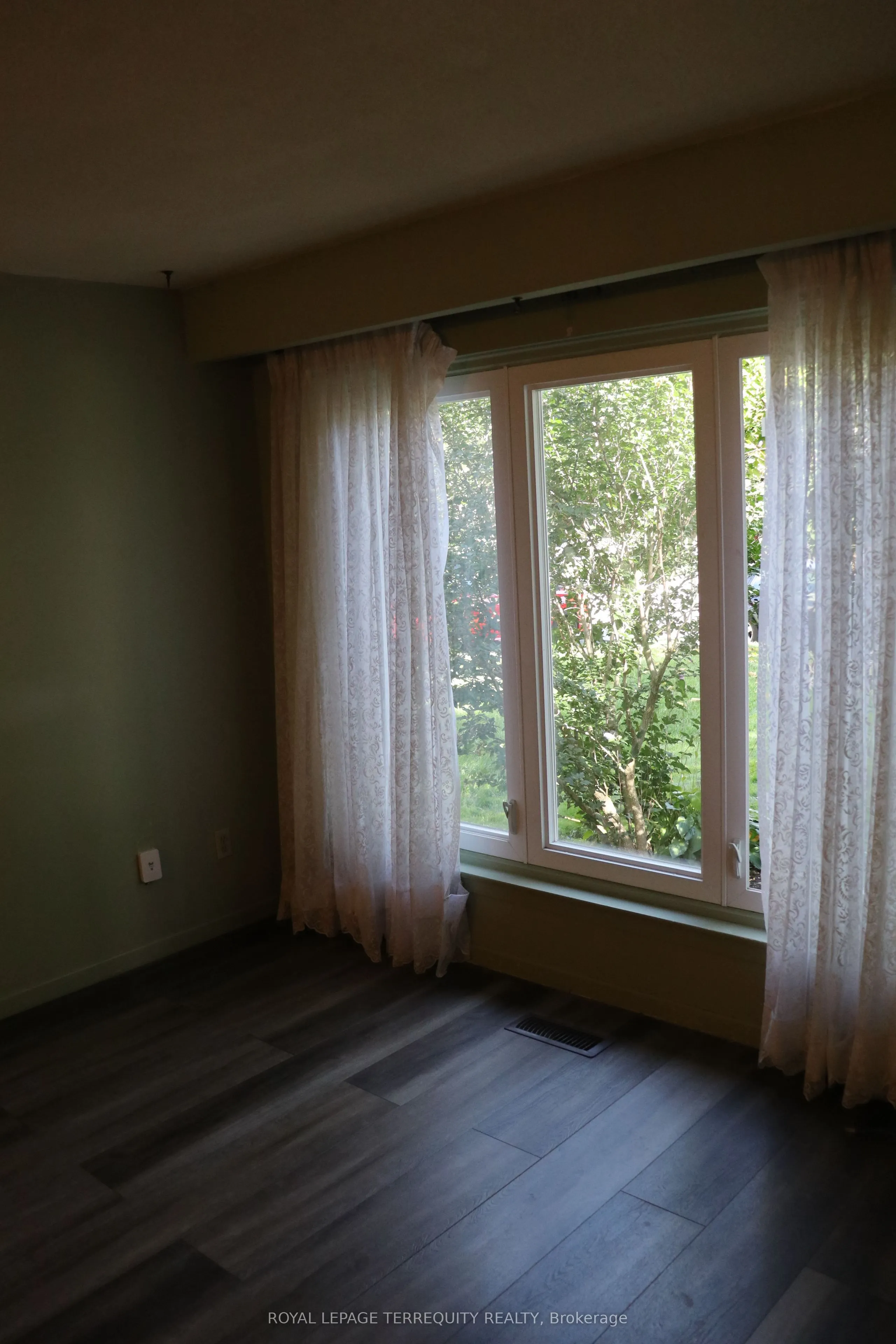 34 Ivanic Court
