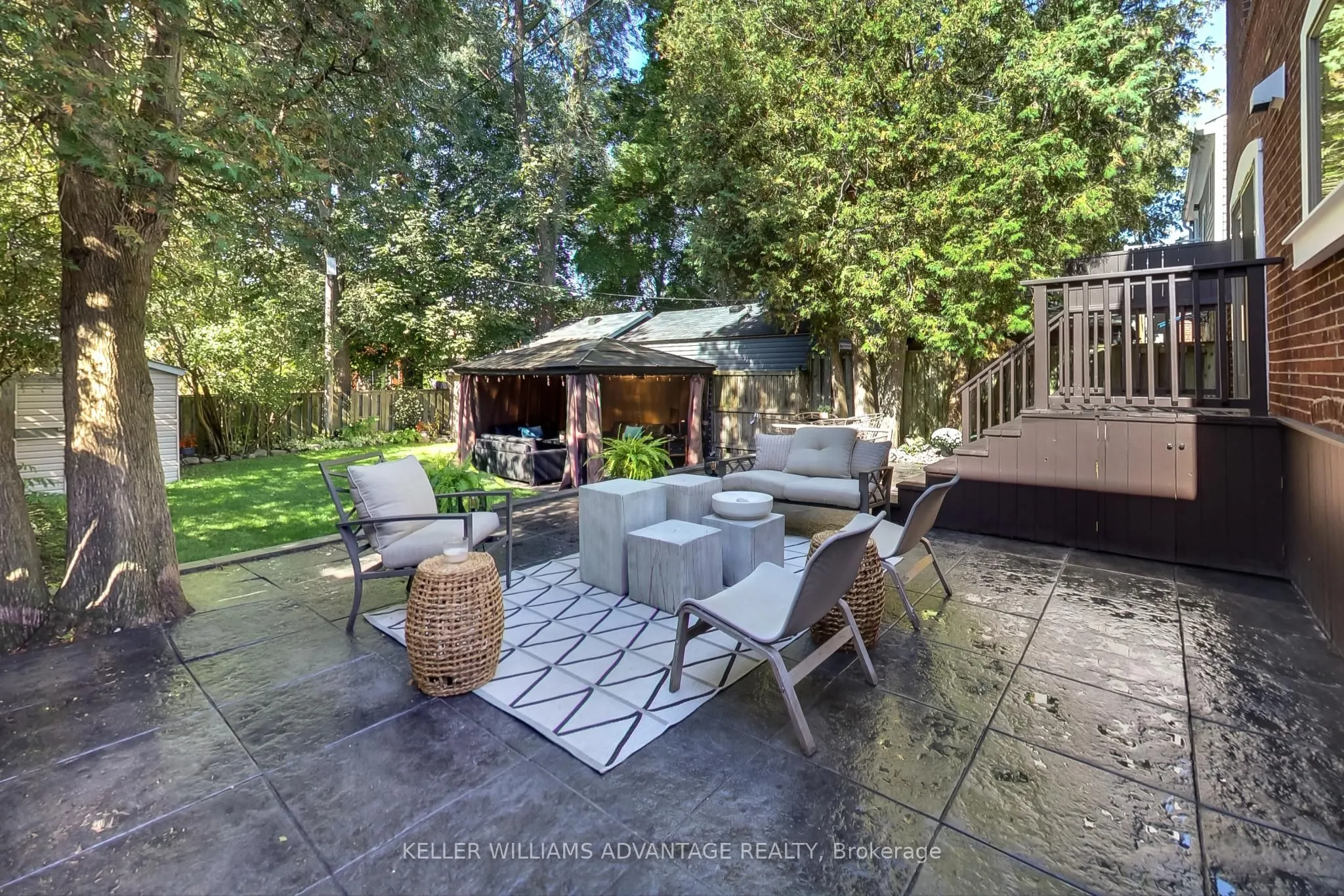 28 Avalon Boulevard