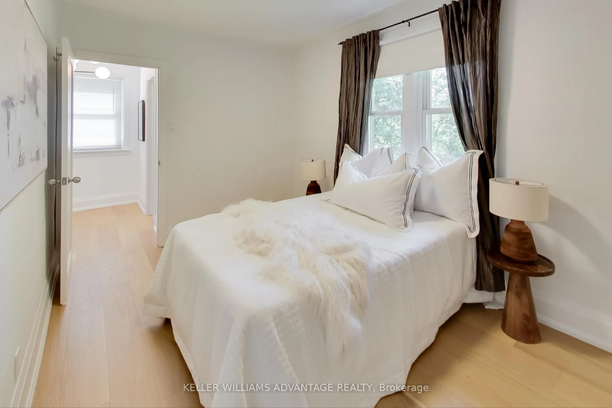 28 Avalon Boulevard