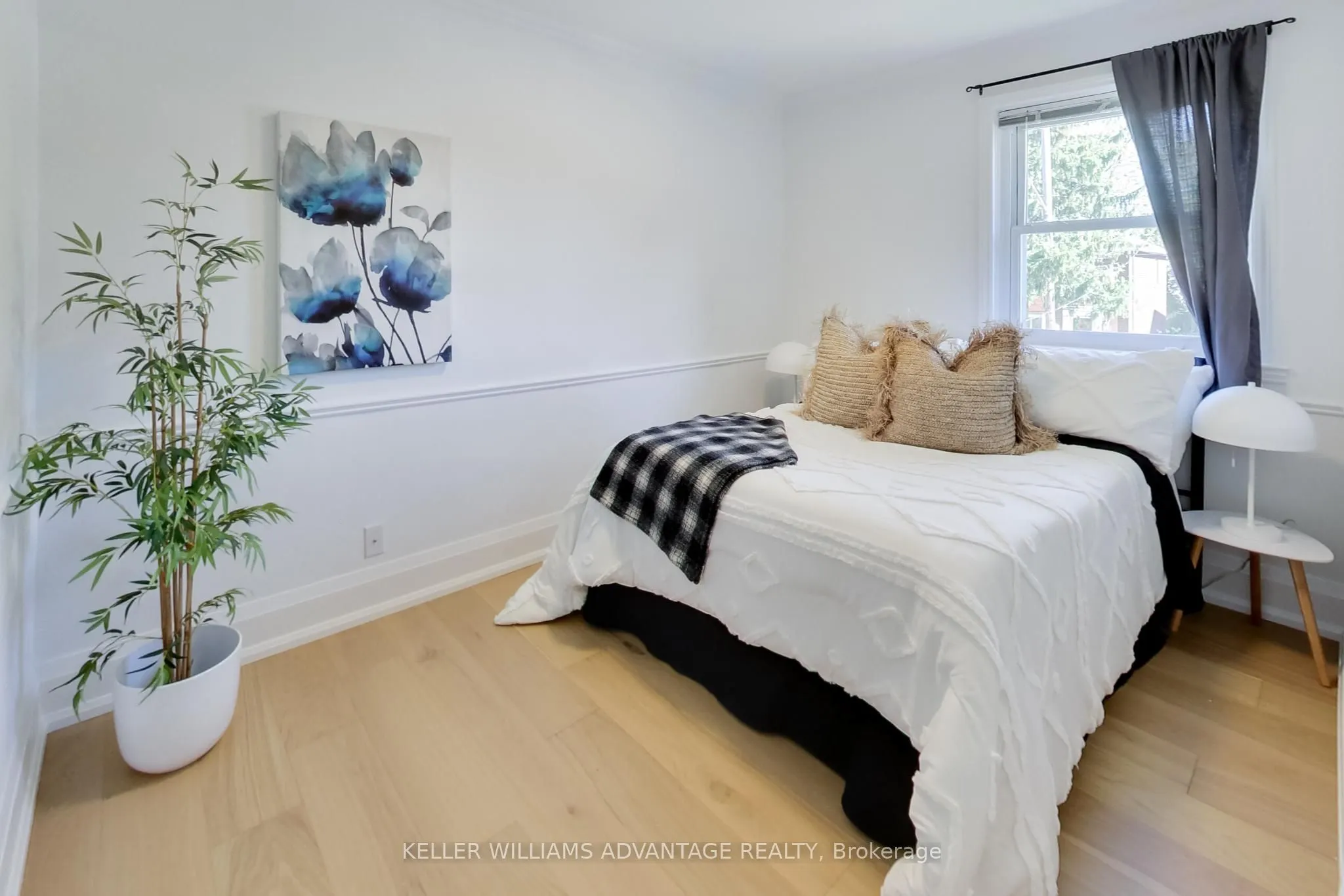 28 Avalon Boulevard