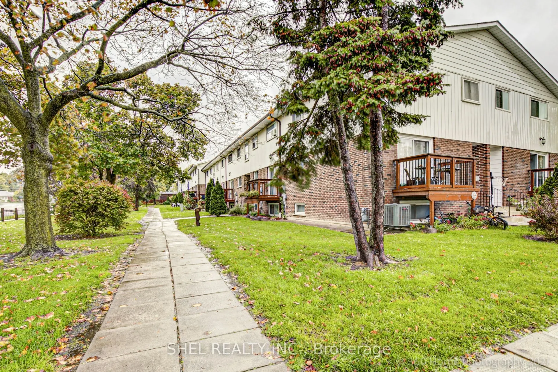 2 White Abbey Park, #5