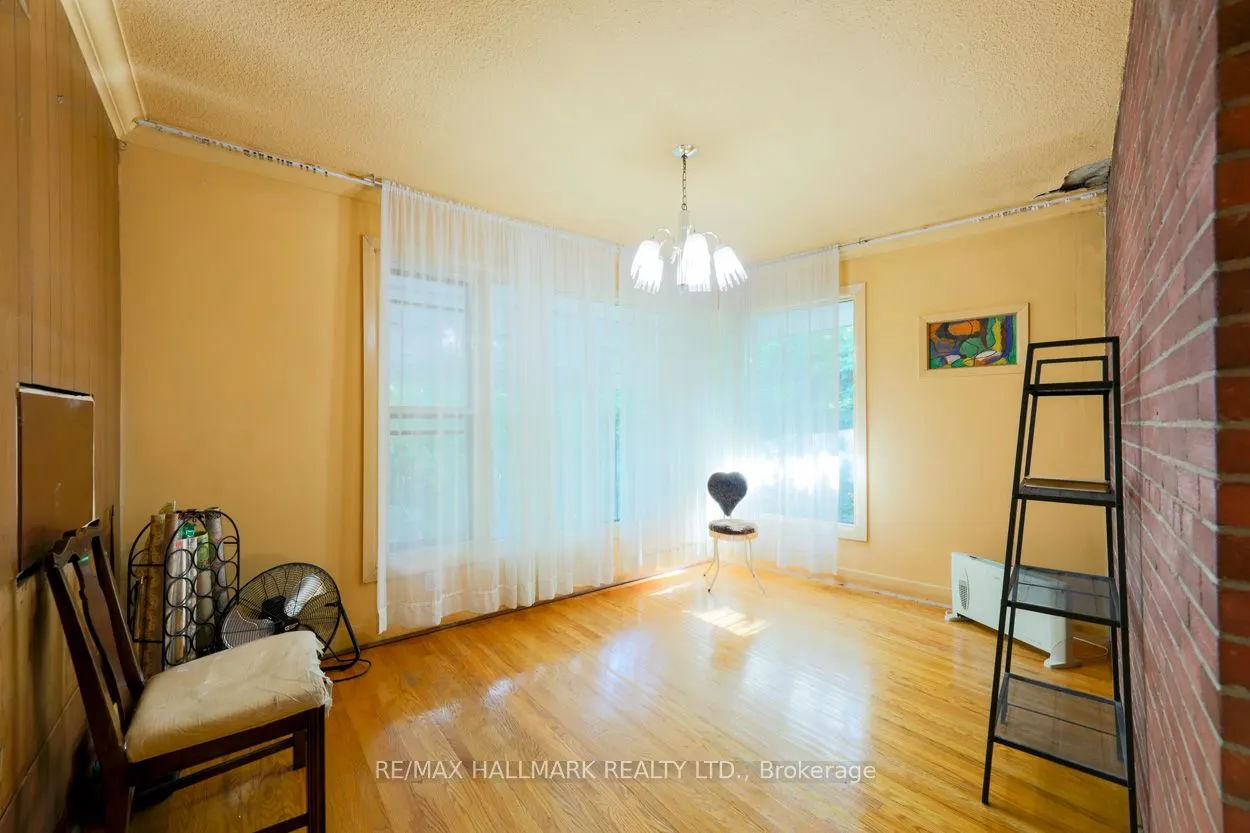 55 Wexford Boulevard