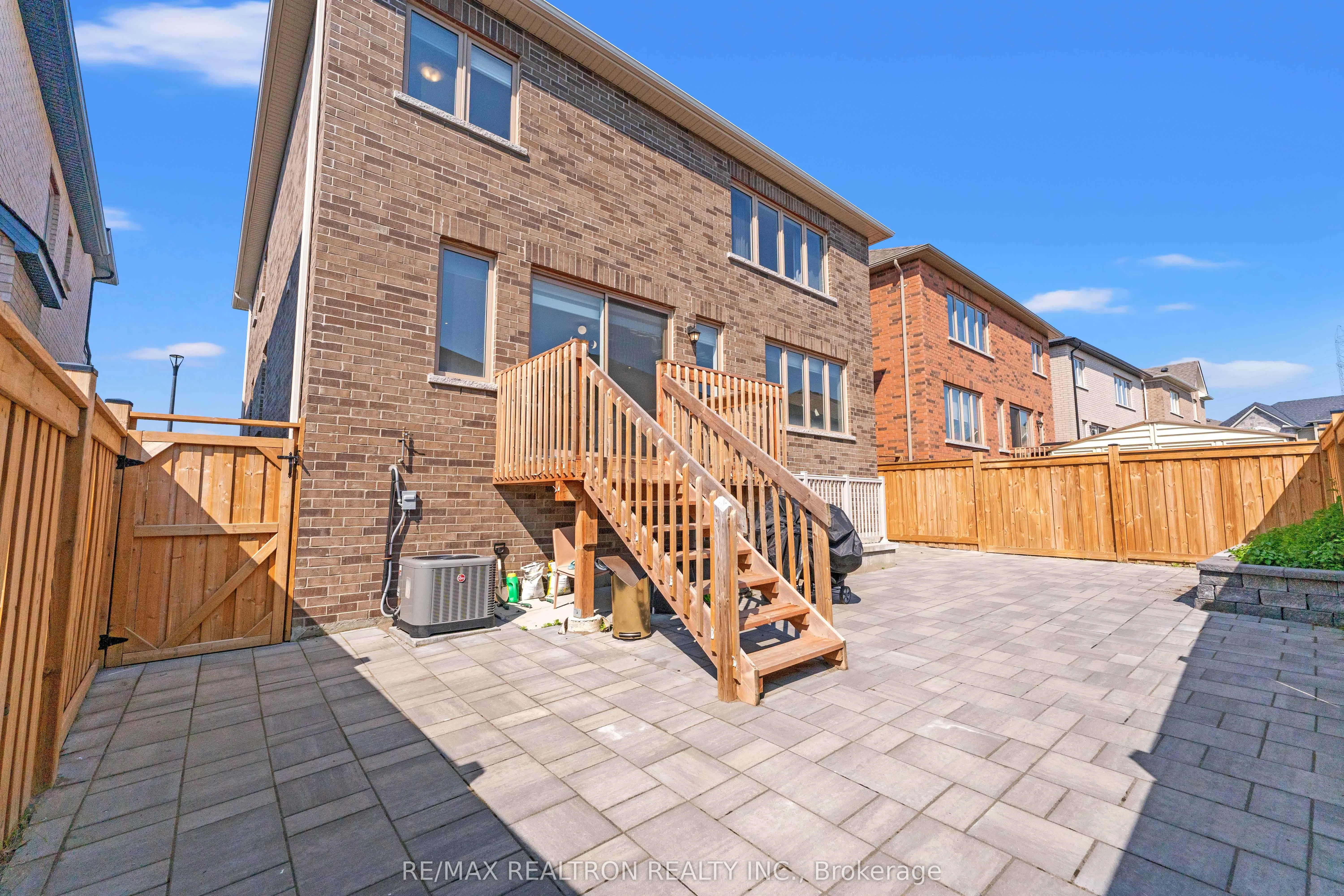 2657 Sapphire Drive