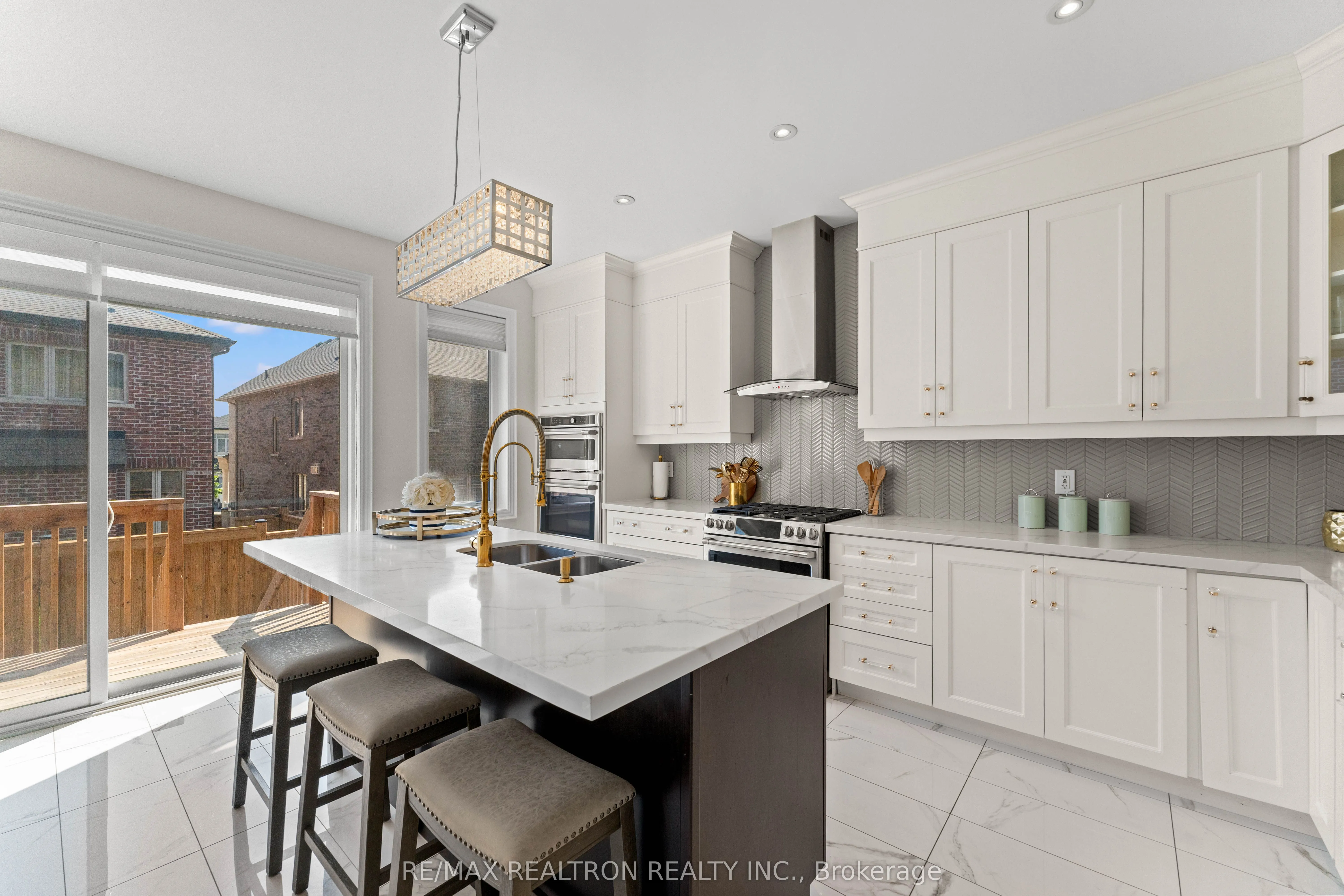2657 Sapphire Drive