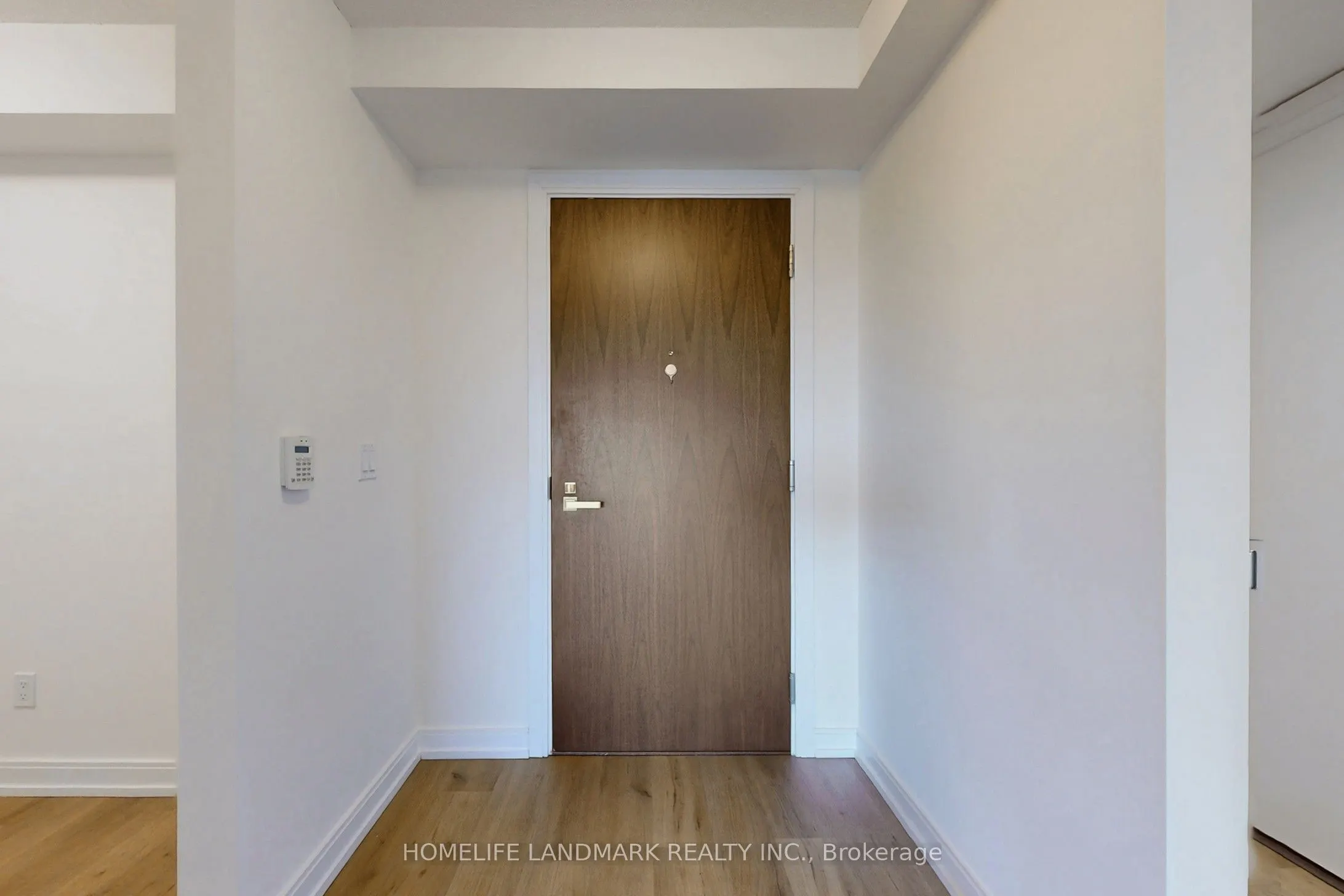 255 Village Green Square, #2106