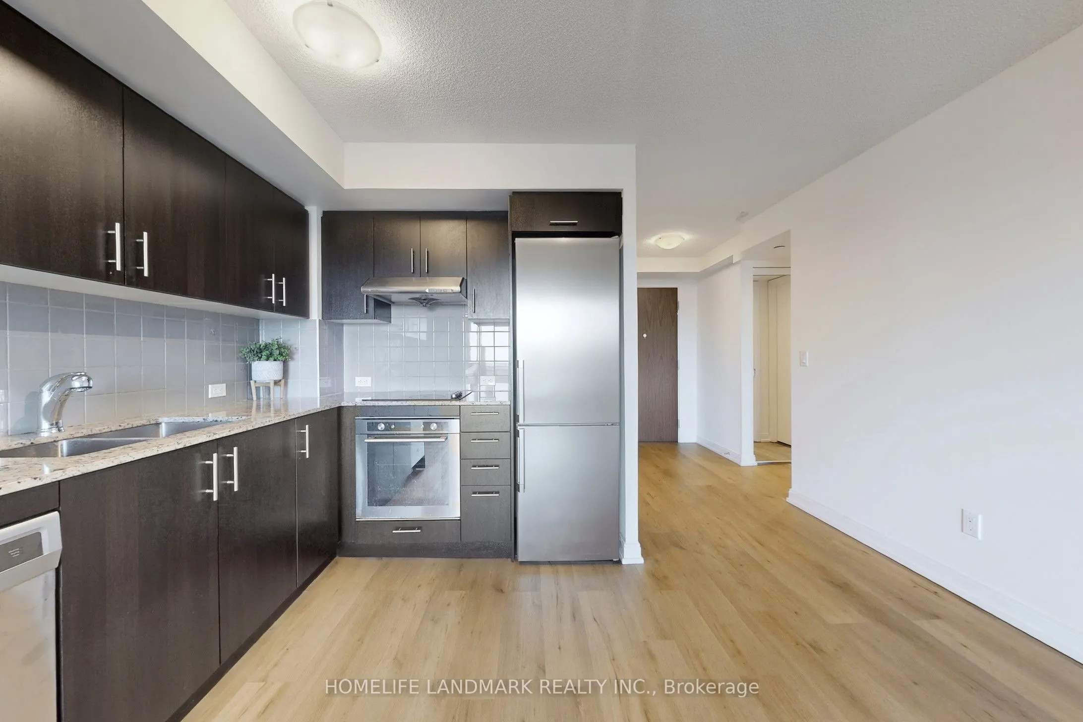 255 Village Green Square, #2106