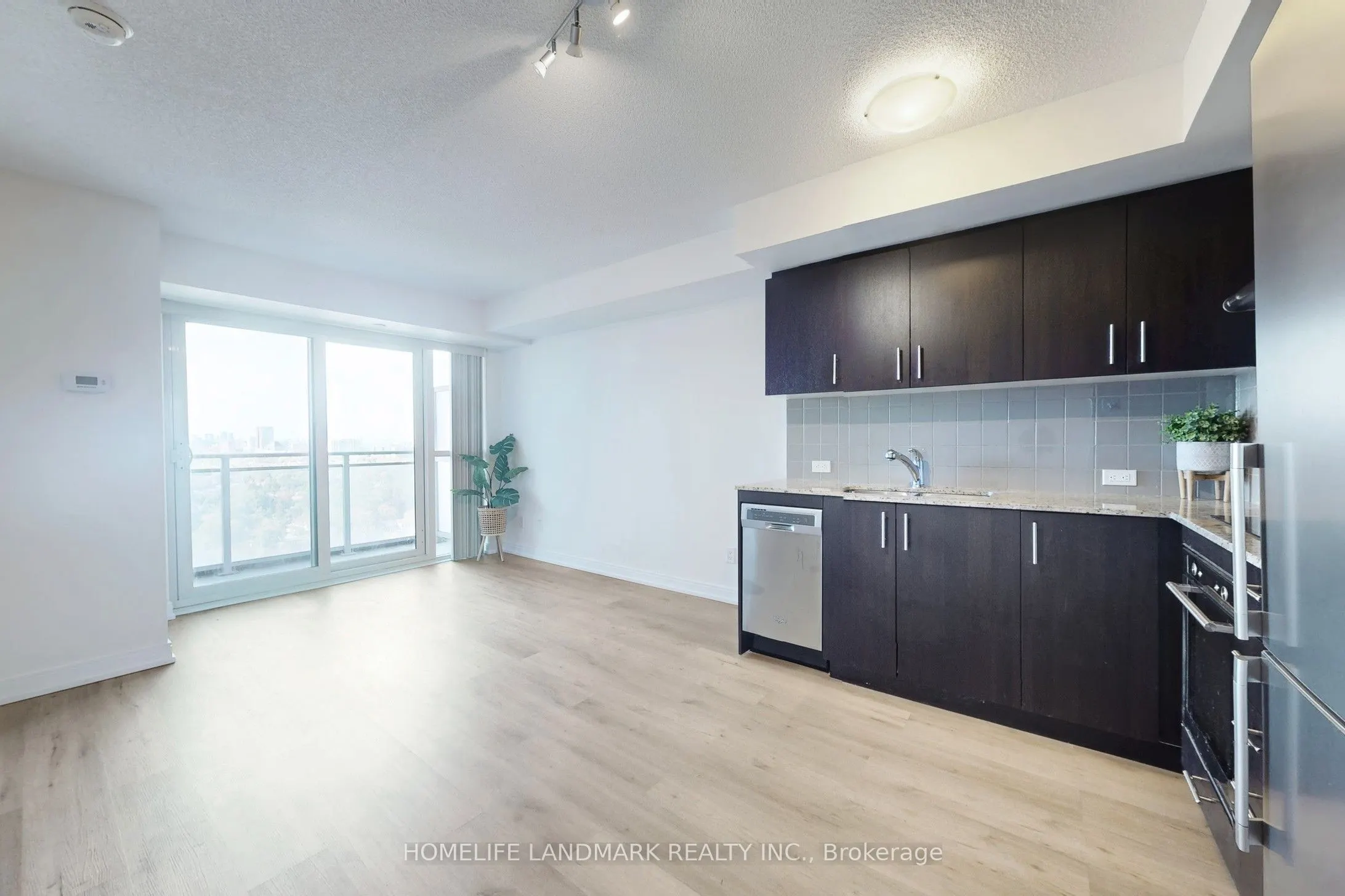 255 Village Green Square, #2106
