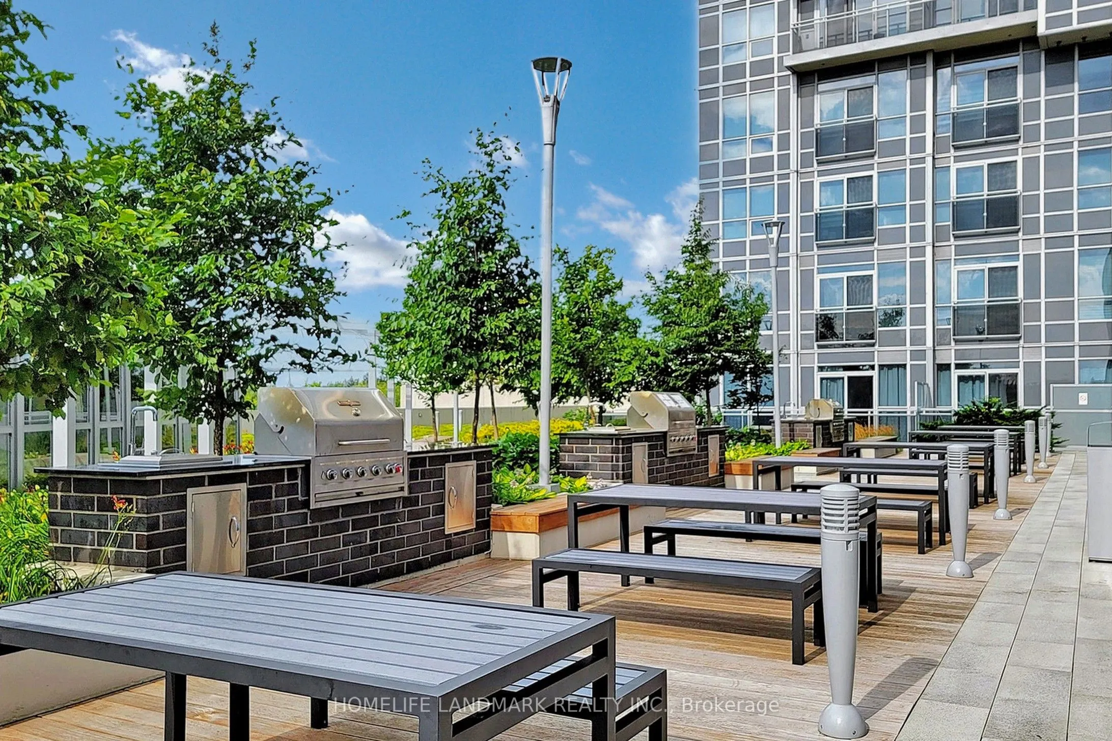 255 Village Green Square, #2106