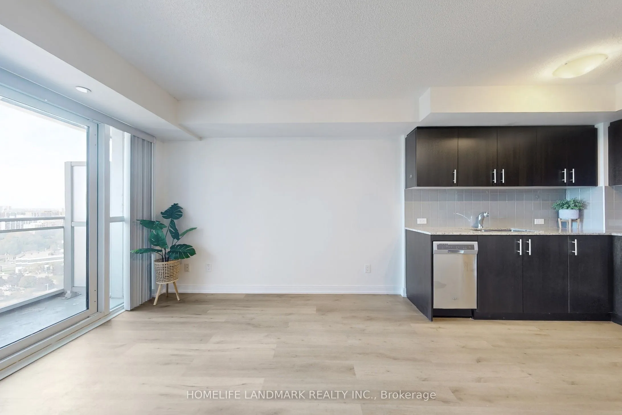 255 Village Green Square, #2106