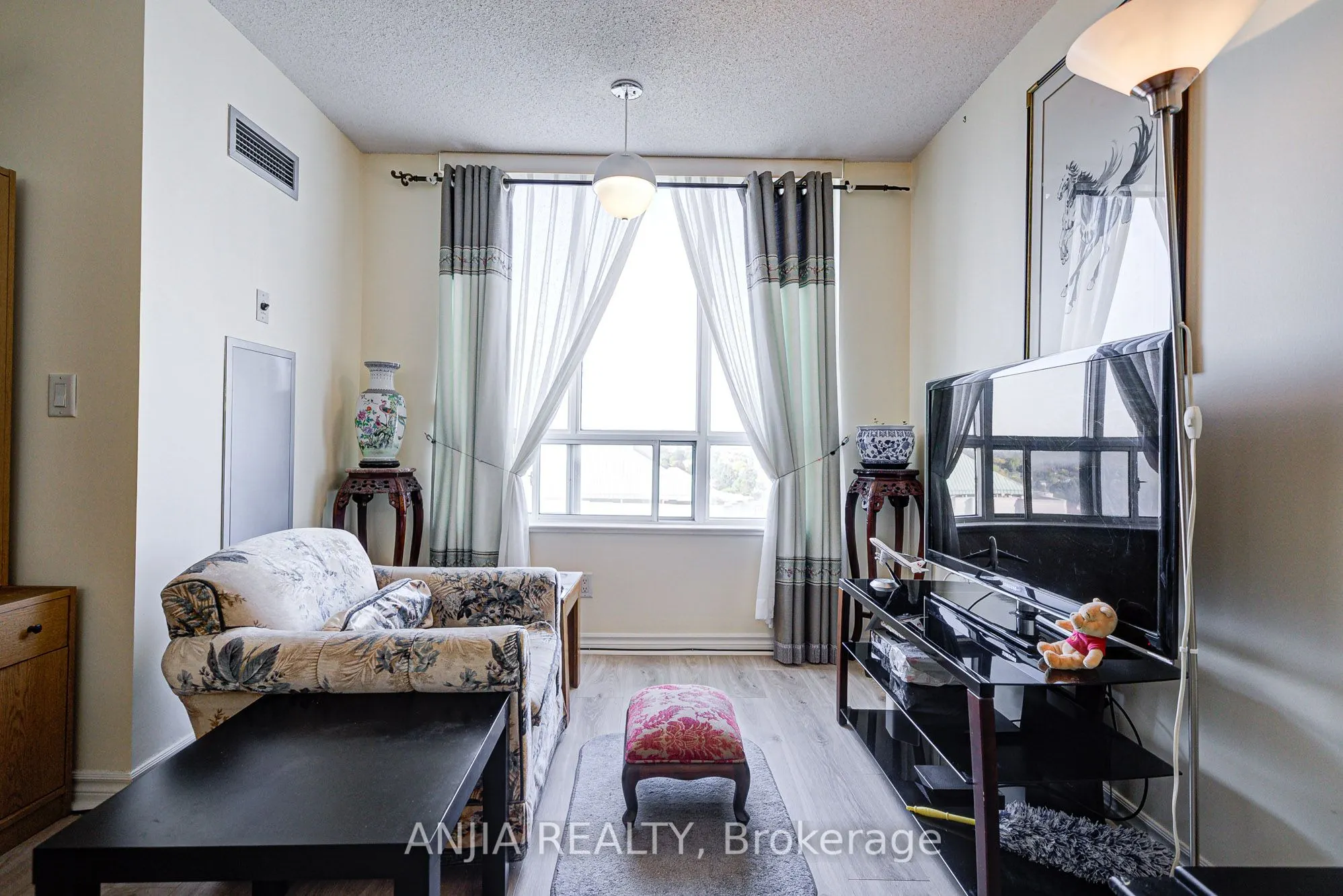 2627 Mccowan Road, #1705
