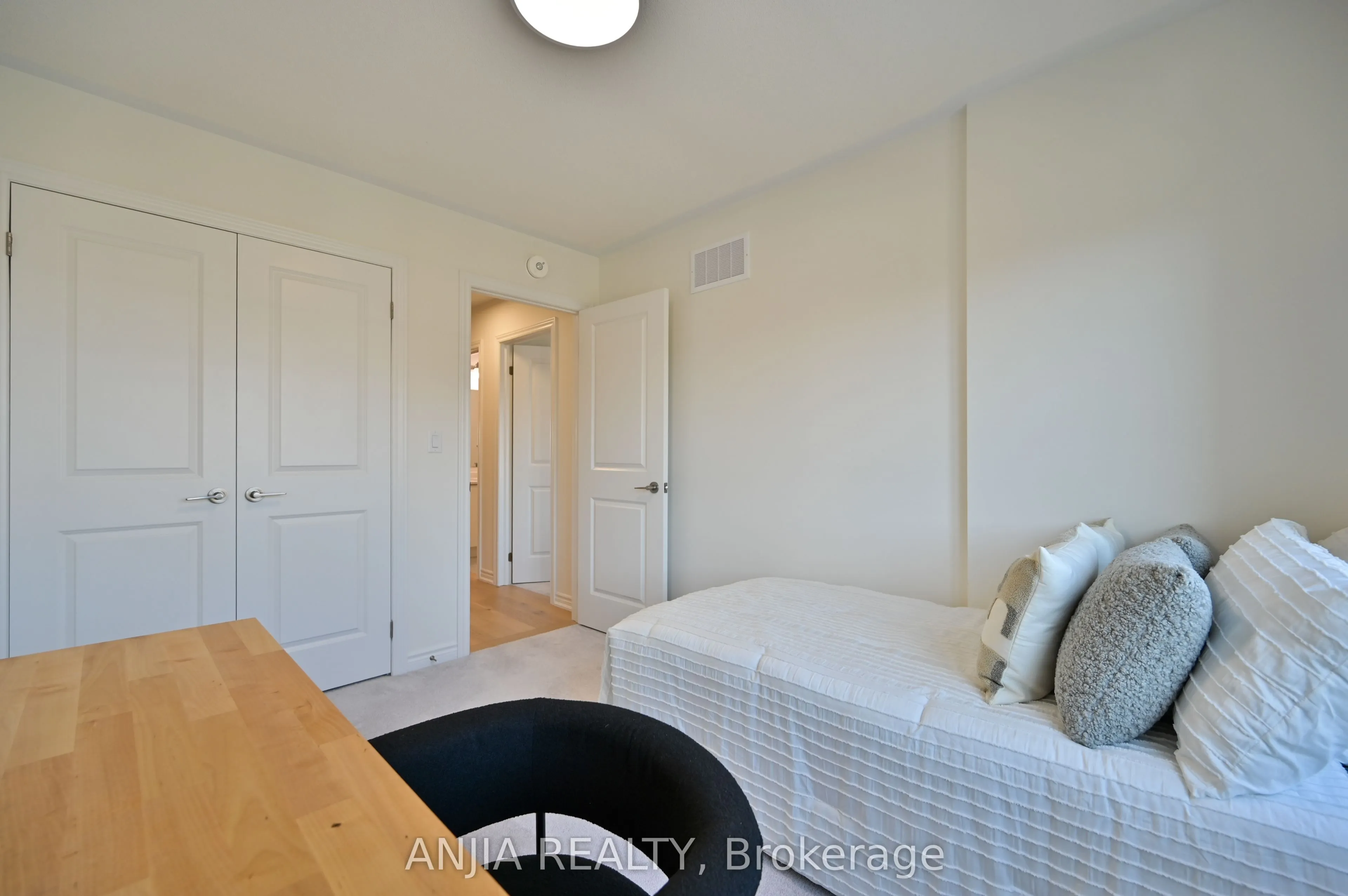 16 Velvet Drive