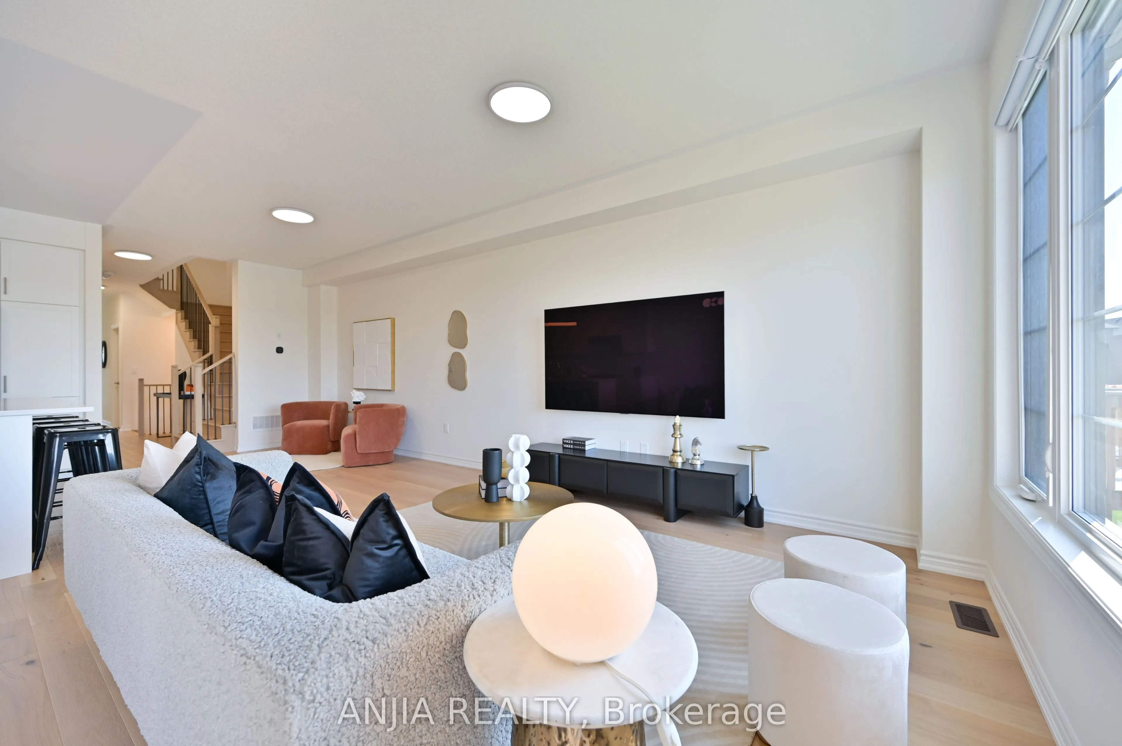 16 Velvet Drive