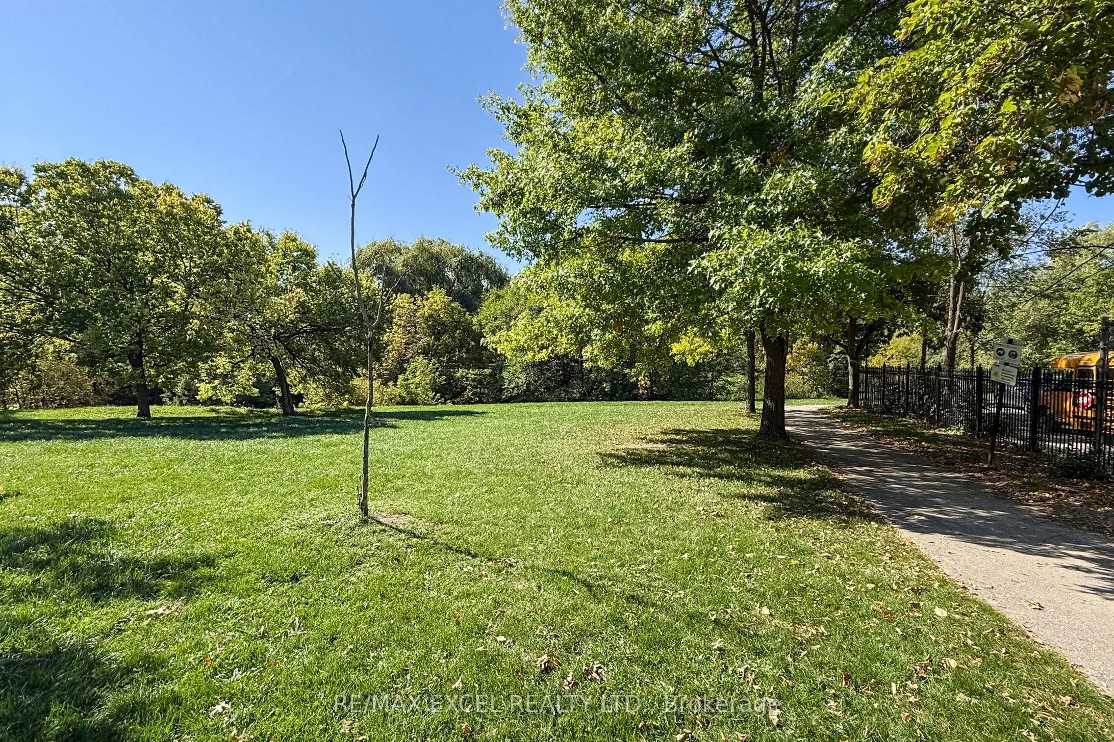 4101 Sheppard Avenue E, #1708