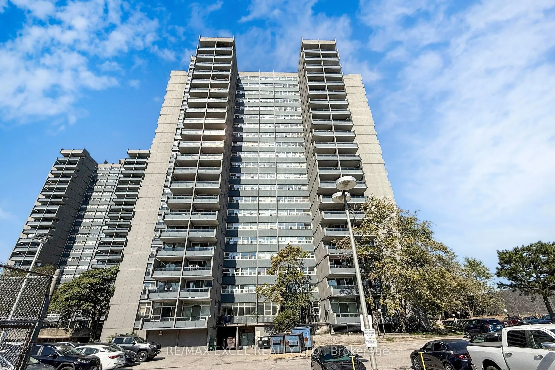 4101 Sheppard Avenue E, #1708
