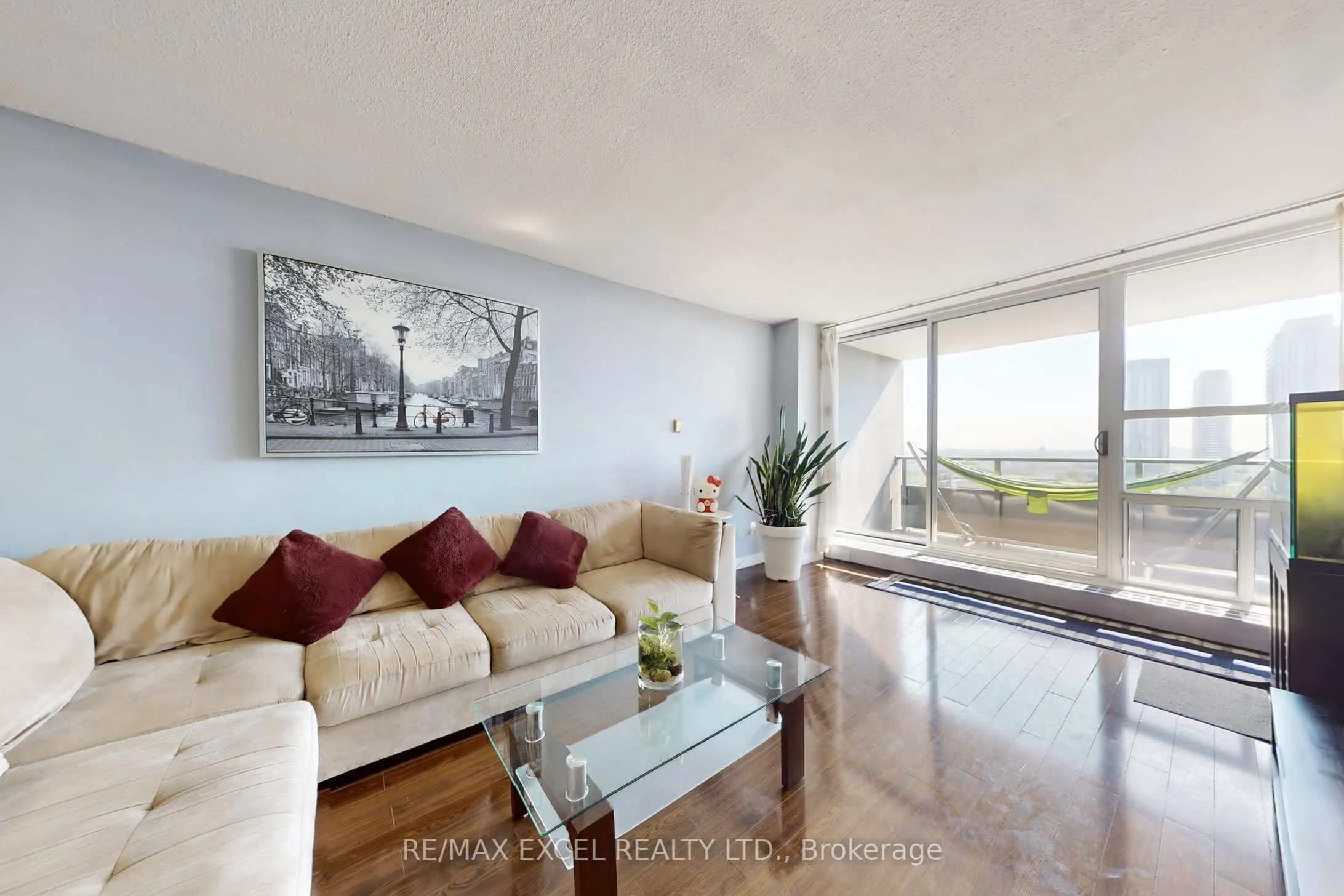 4101 Sheppard Avenue E, #1708