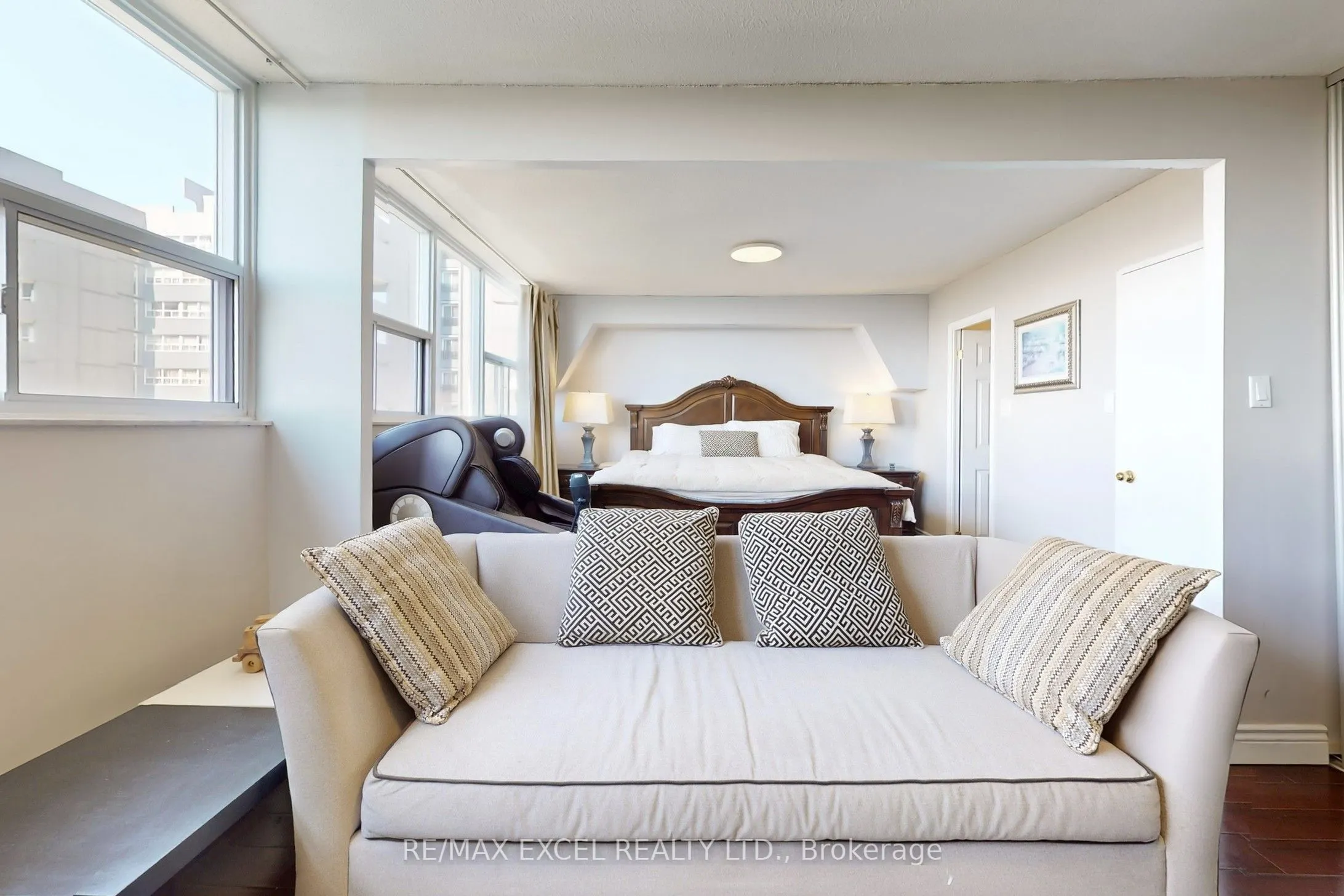 4101 Sheppard Avenue E, #1708