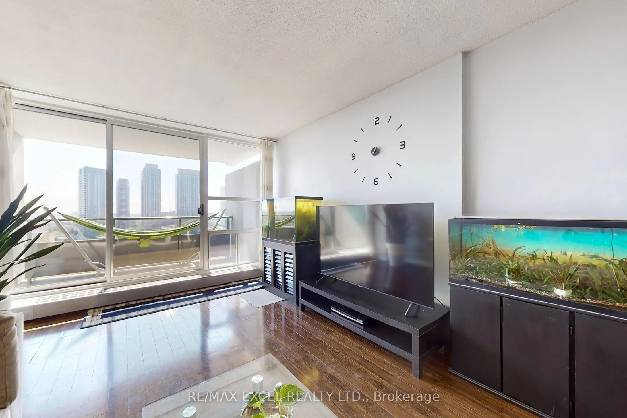 4101 Sheppard Avenue E, #1708