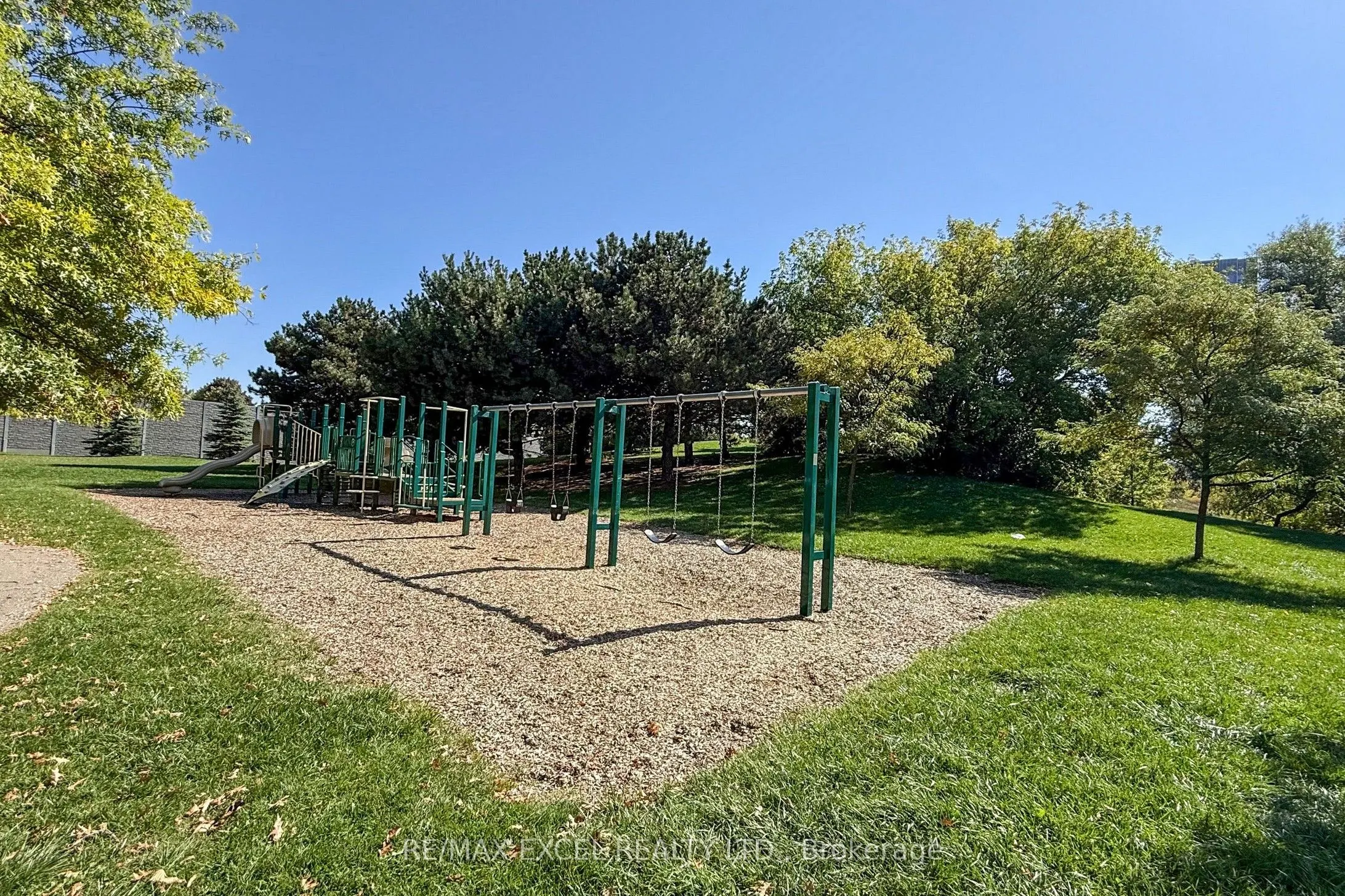 4101 Sheppard Avenue E, #1708