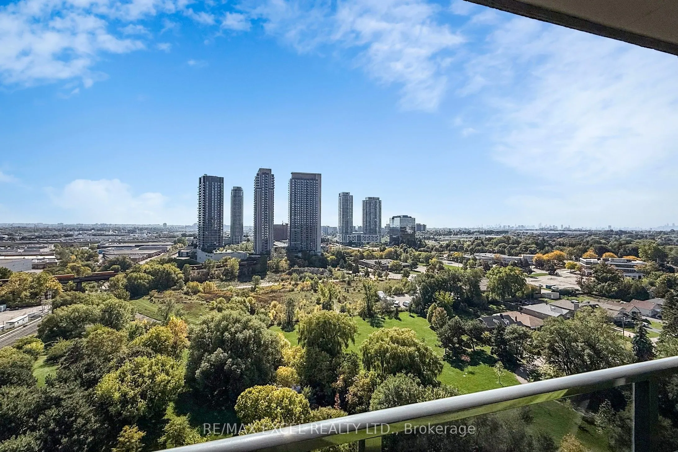 4101 Sheppard Avenue E, #1708