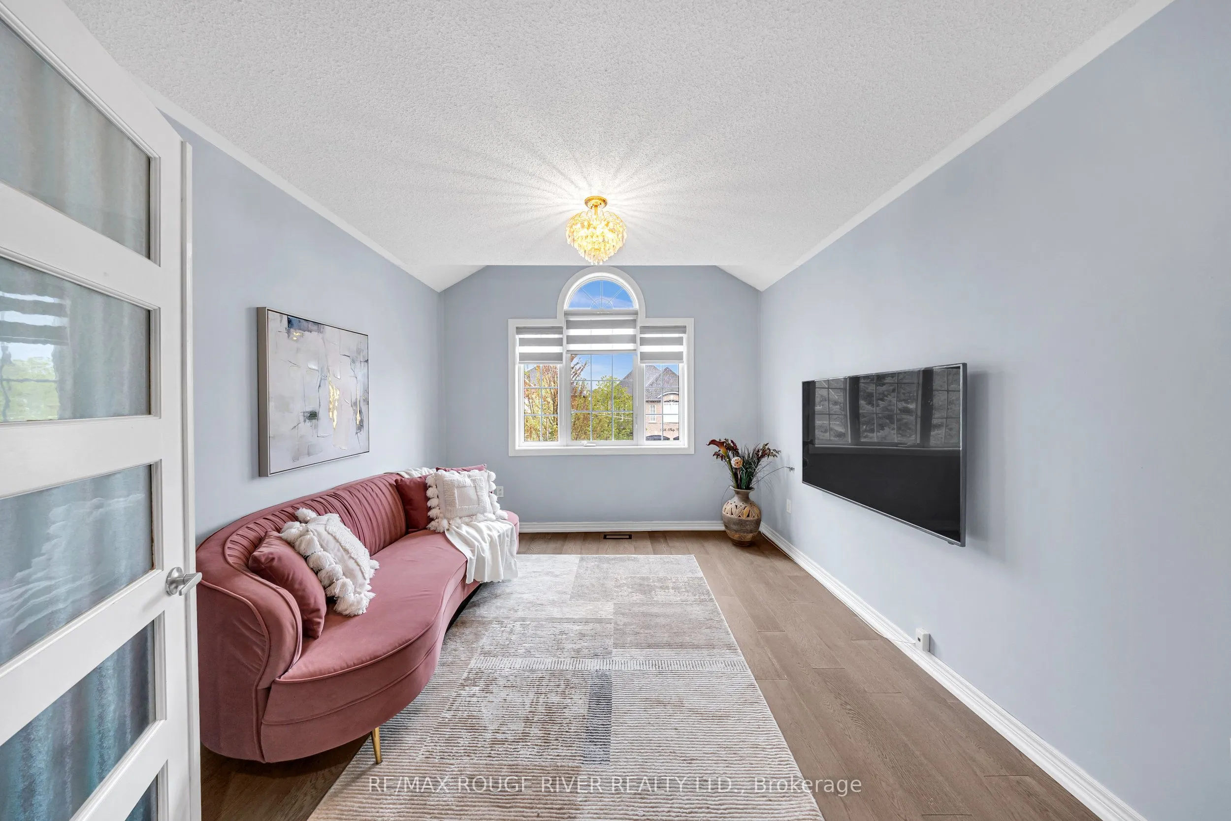 8 St Philip Court