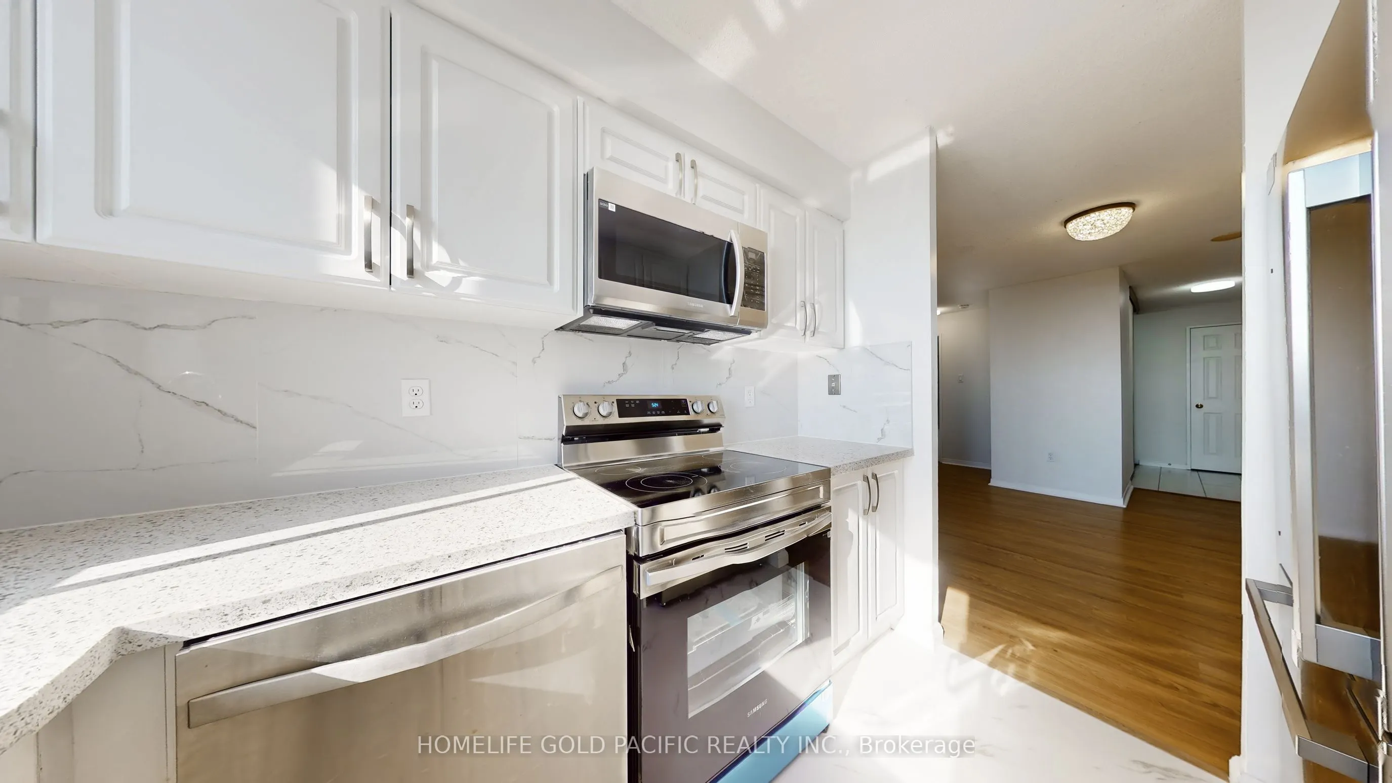99 Blackwell Avenue, #809